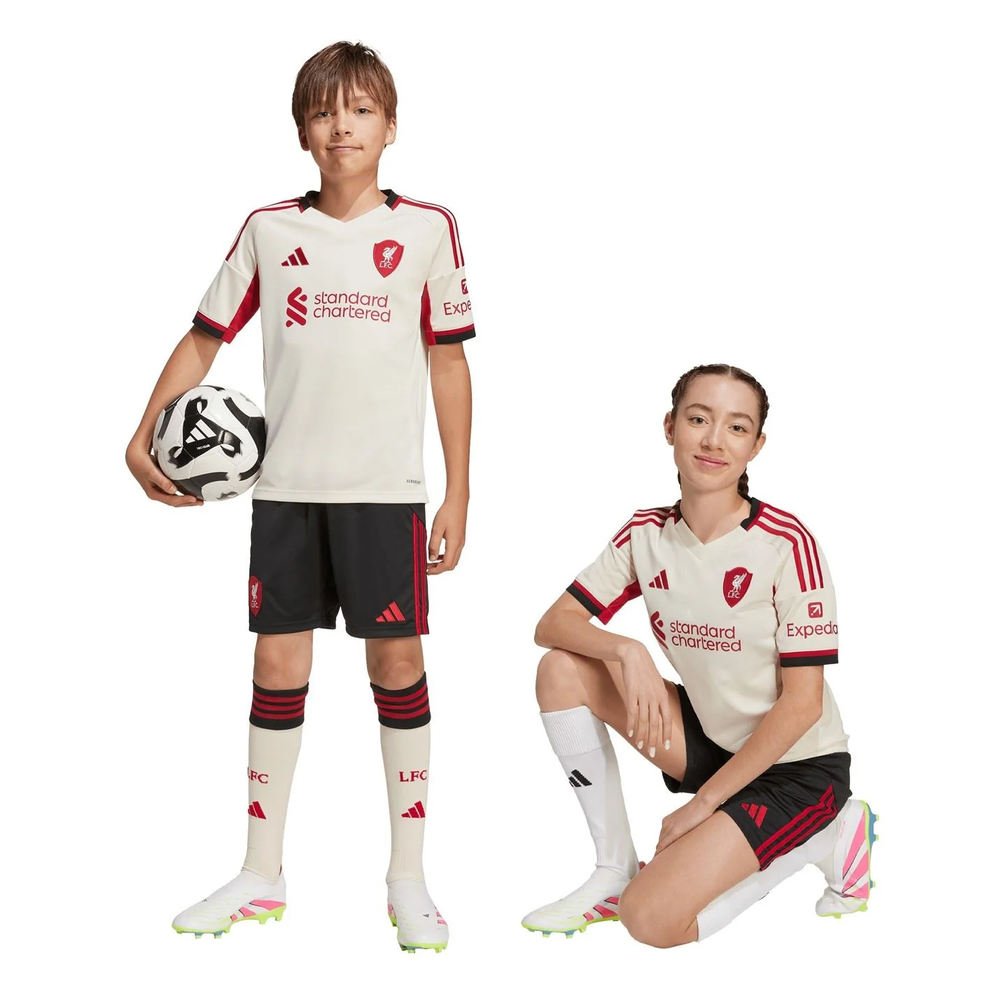 adidas Liverpool Away Shorts 2025 2026 Juniors - Image 2