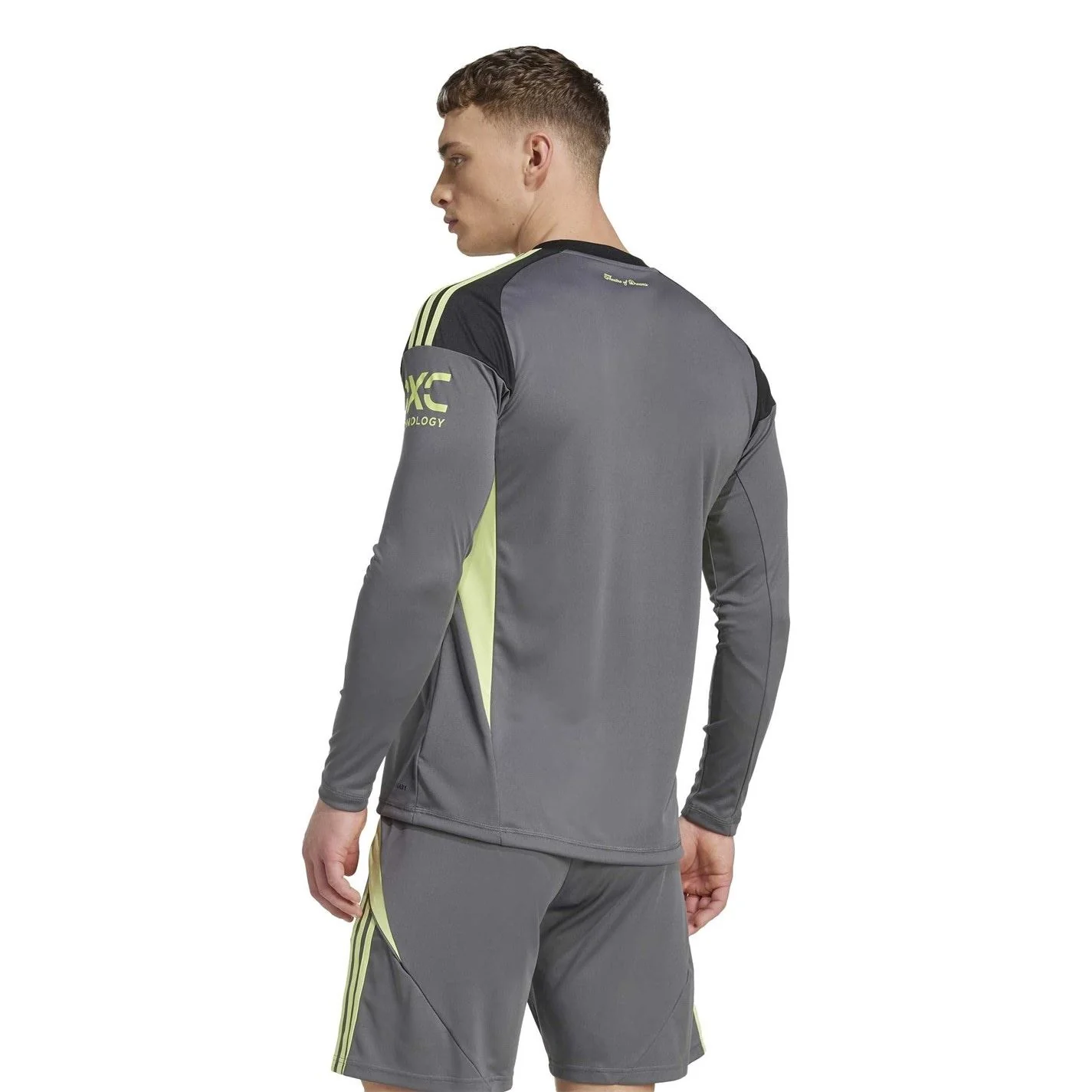adidas Manchester United Long Sleeve Goalkeeper Shirt 2025 2026 Adults - Image 5
