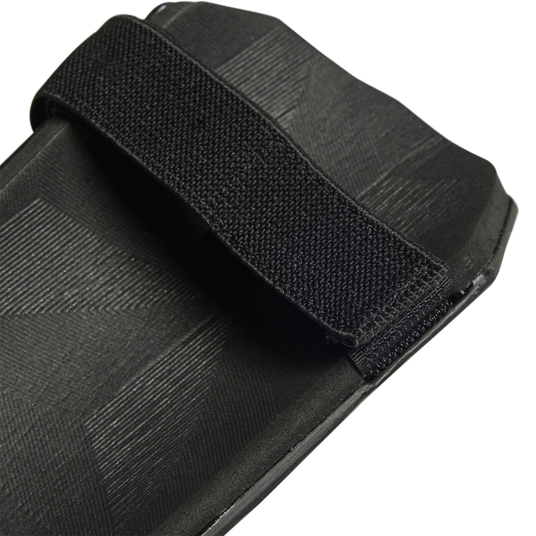 adidas Predator Match Shin Guard Adults - Image 3