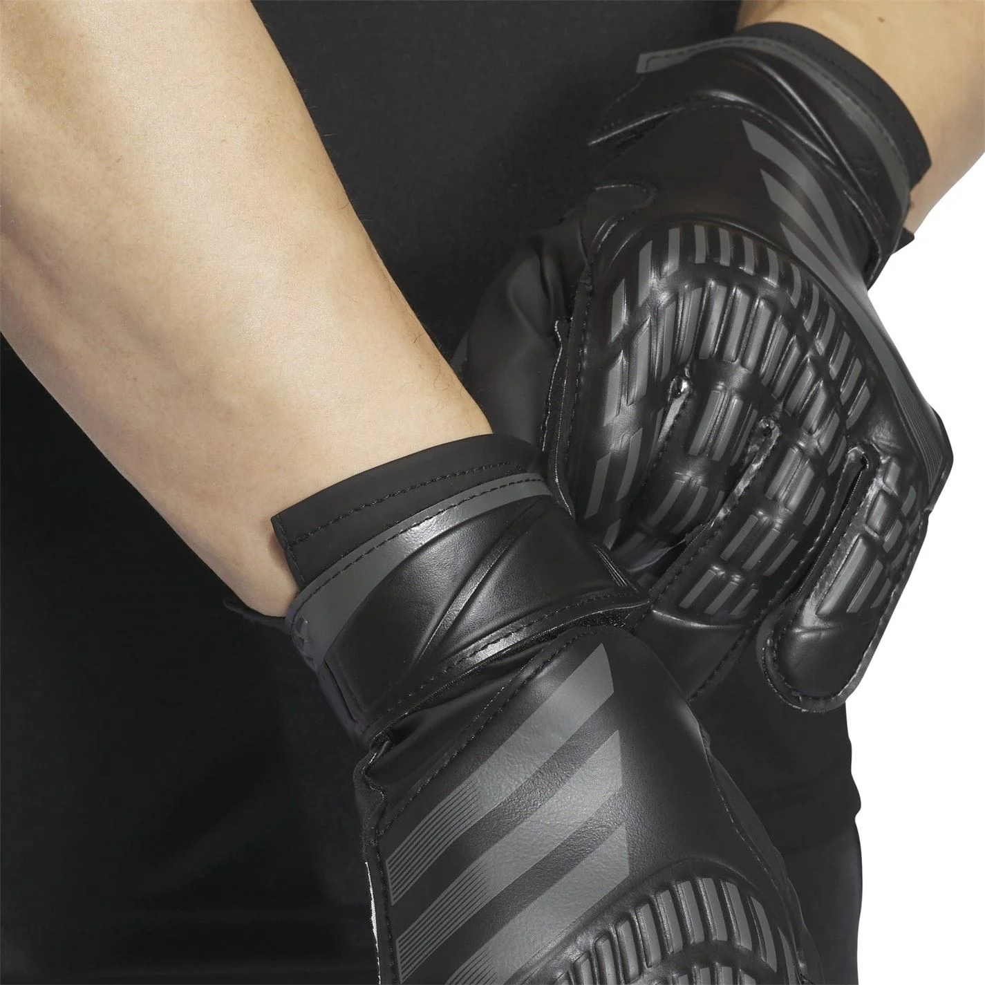 adidas Predator Training Goalkeeper Gloves Adults - Image 52