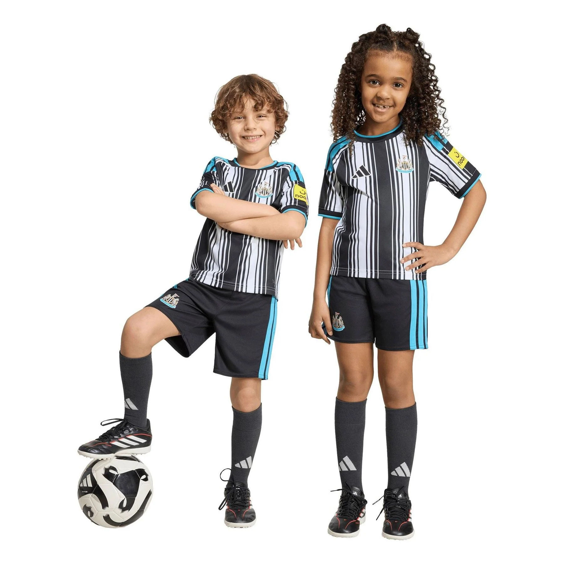 adidas United Home Mini Kit 2026 27 Infants - Image 18