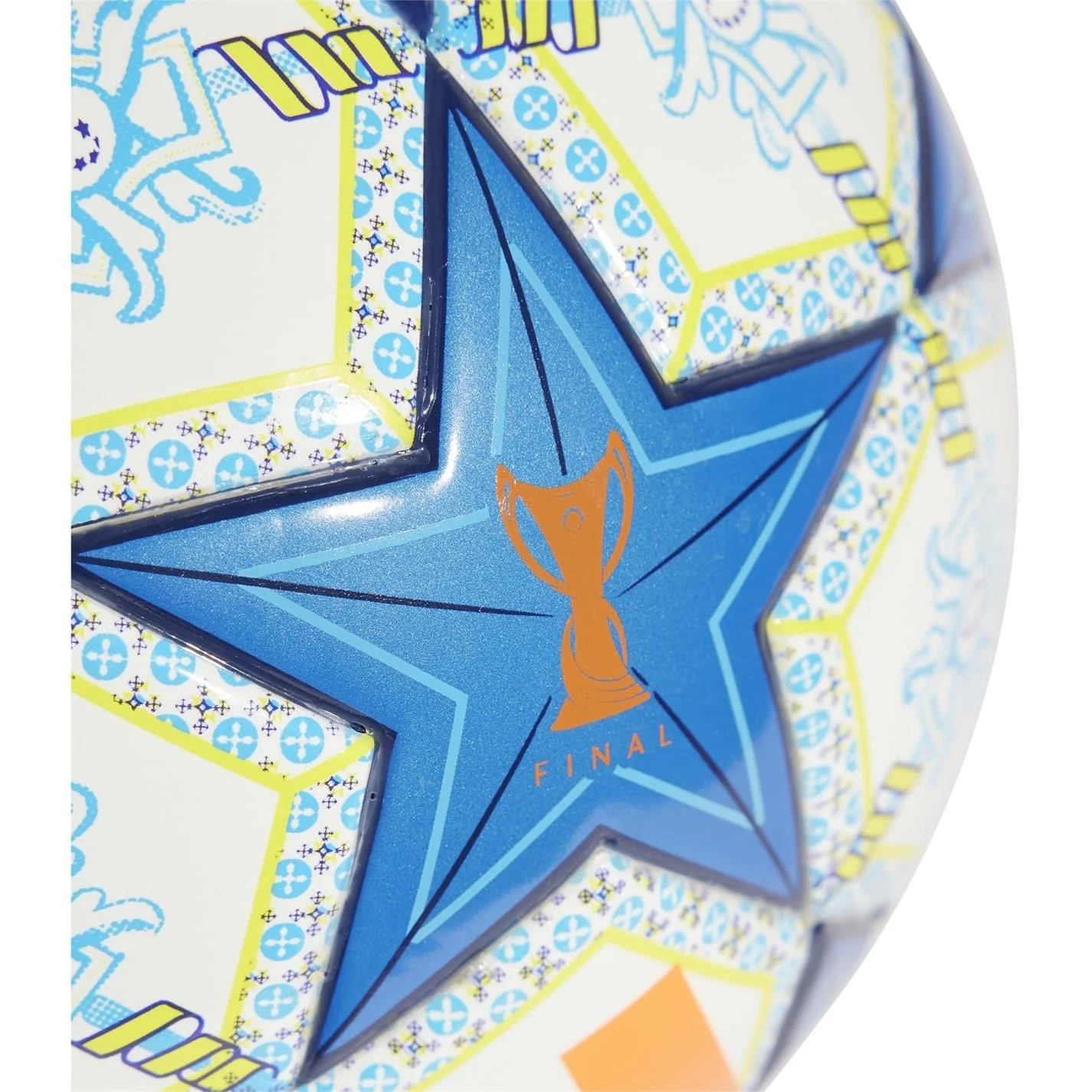 adidas Uwcl 2024 2025 Mini Football Adults - Image 4