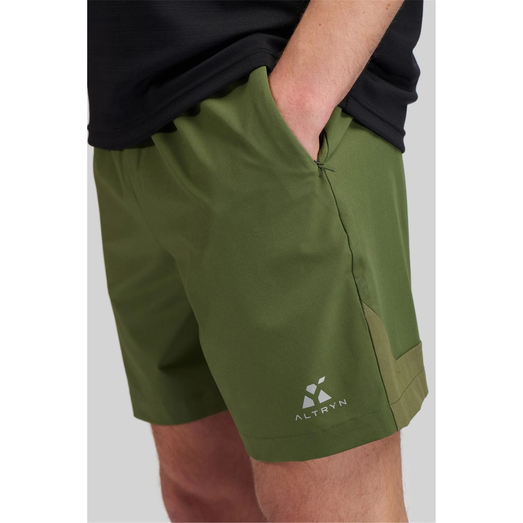 ALTRYN Fleece Jogger Shorts - Image 3