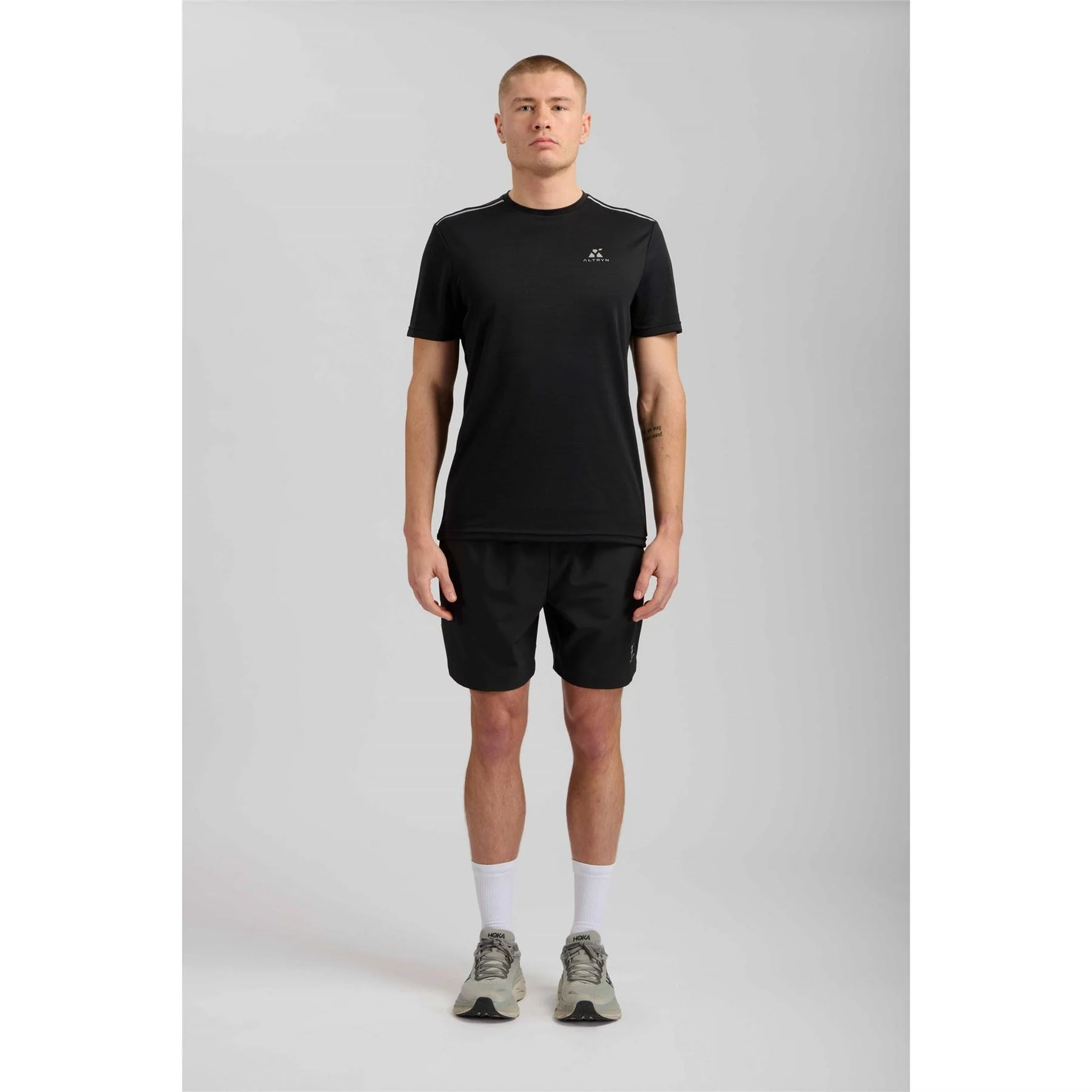 ALTRYN Fleece Jogger Shorts - Image 4