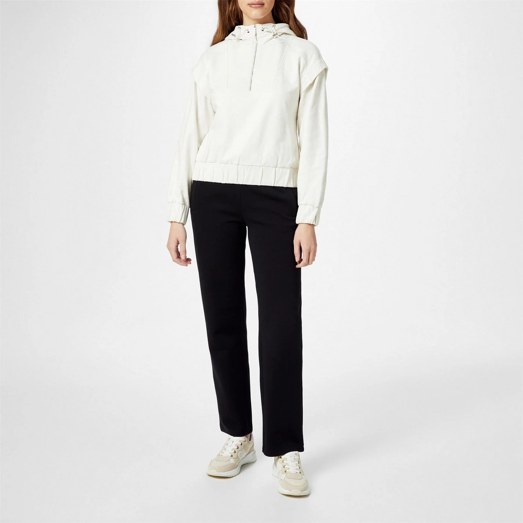 Boss Skylar Sleek Stylish Trainers - Image 6