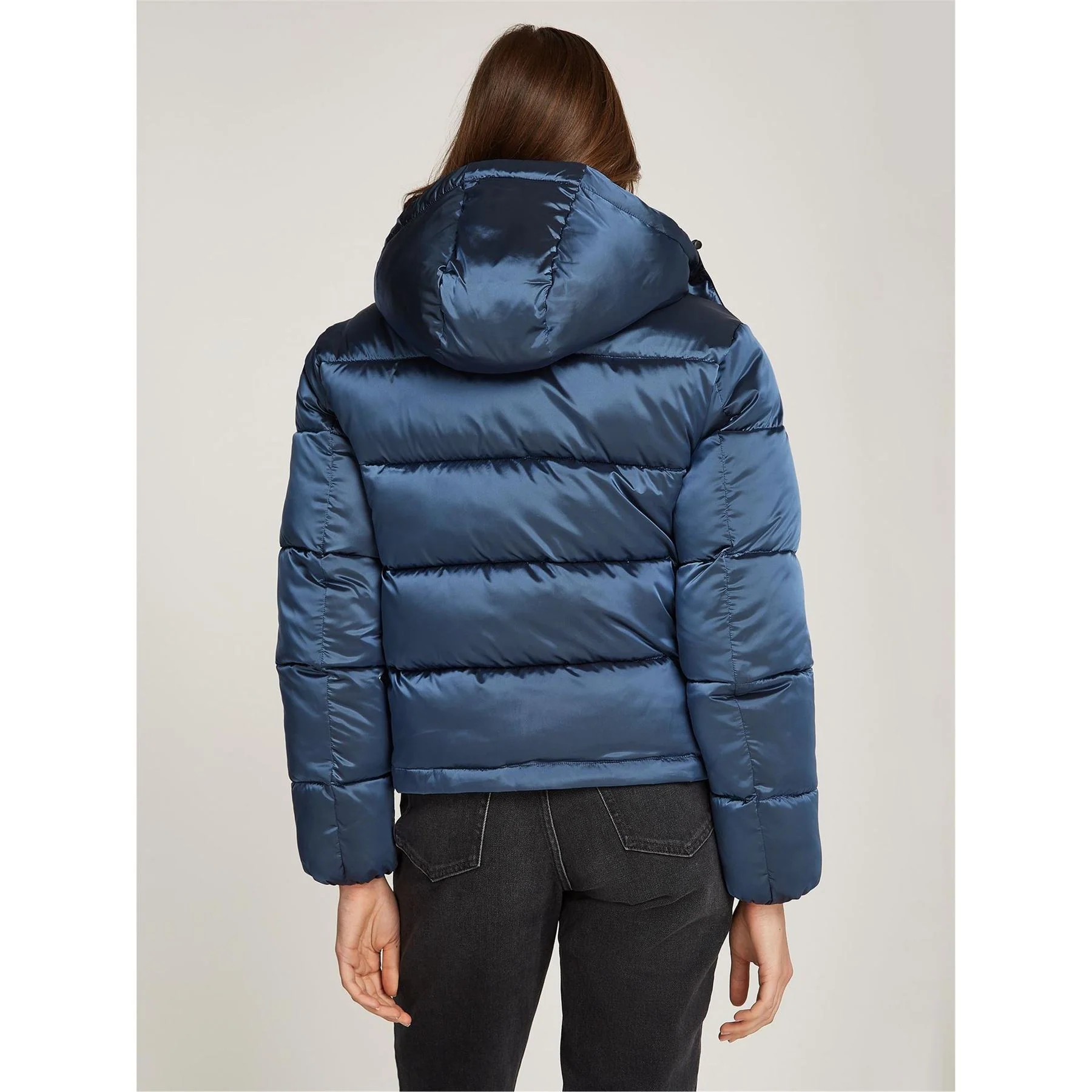 Calvin Klein Jeans Shiny Quilted Short Puffer Jacket - Image 2