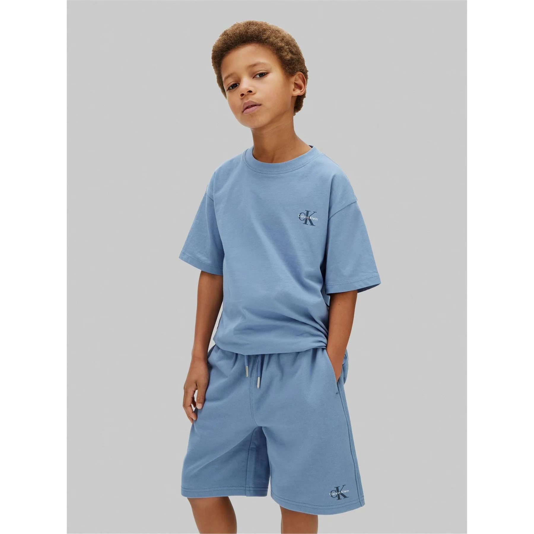Calvin Klein Jeans Tee Short Set Jn62 - Image 2