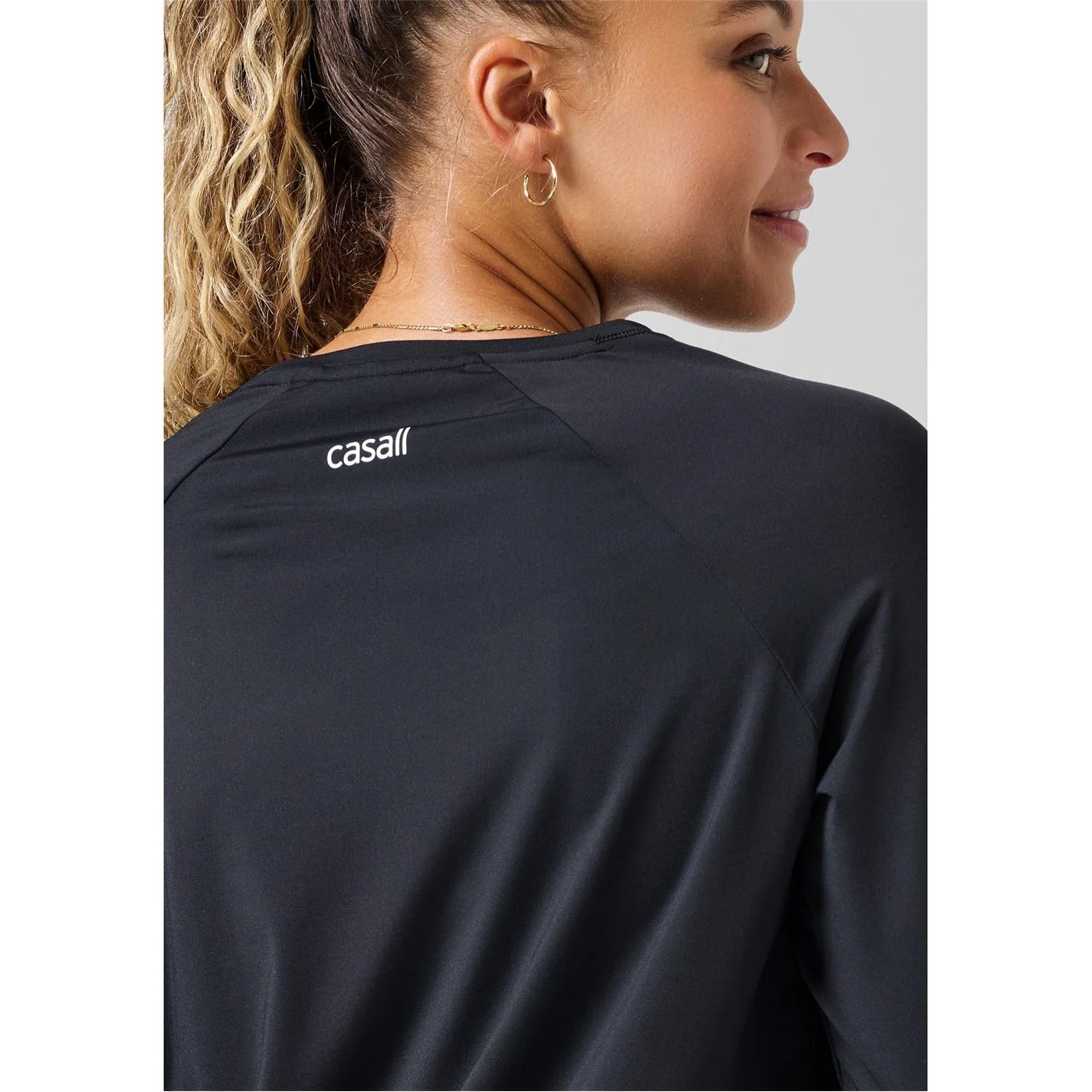 Casall Raglan Sleeve Crew Neck Regular Fit T-Shirt - Image 7