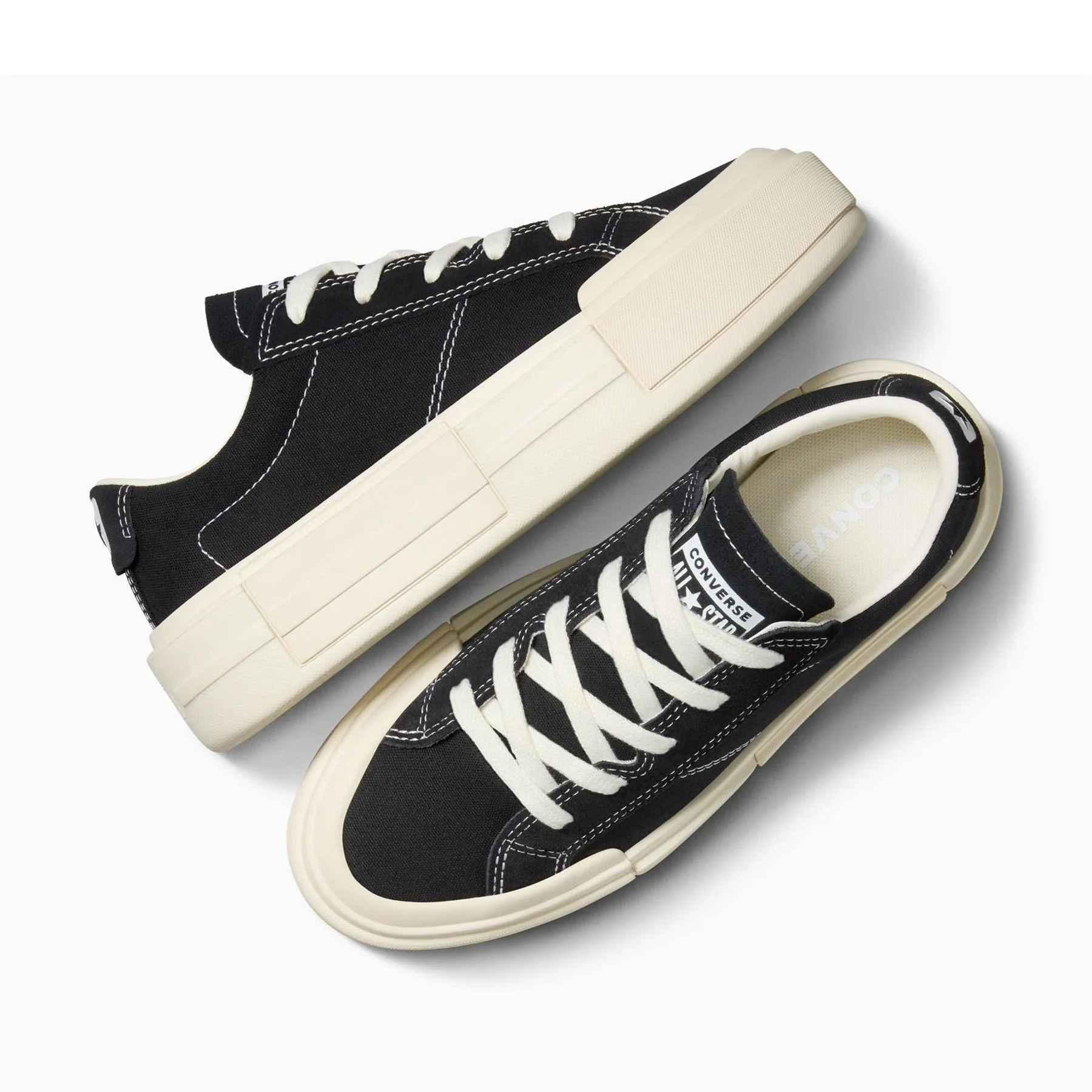 Converse Chuck Taylor All Star Cru Canvasas Trainers - Image 2