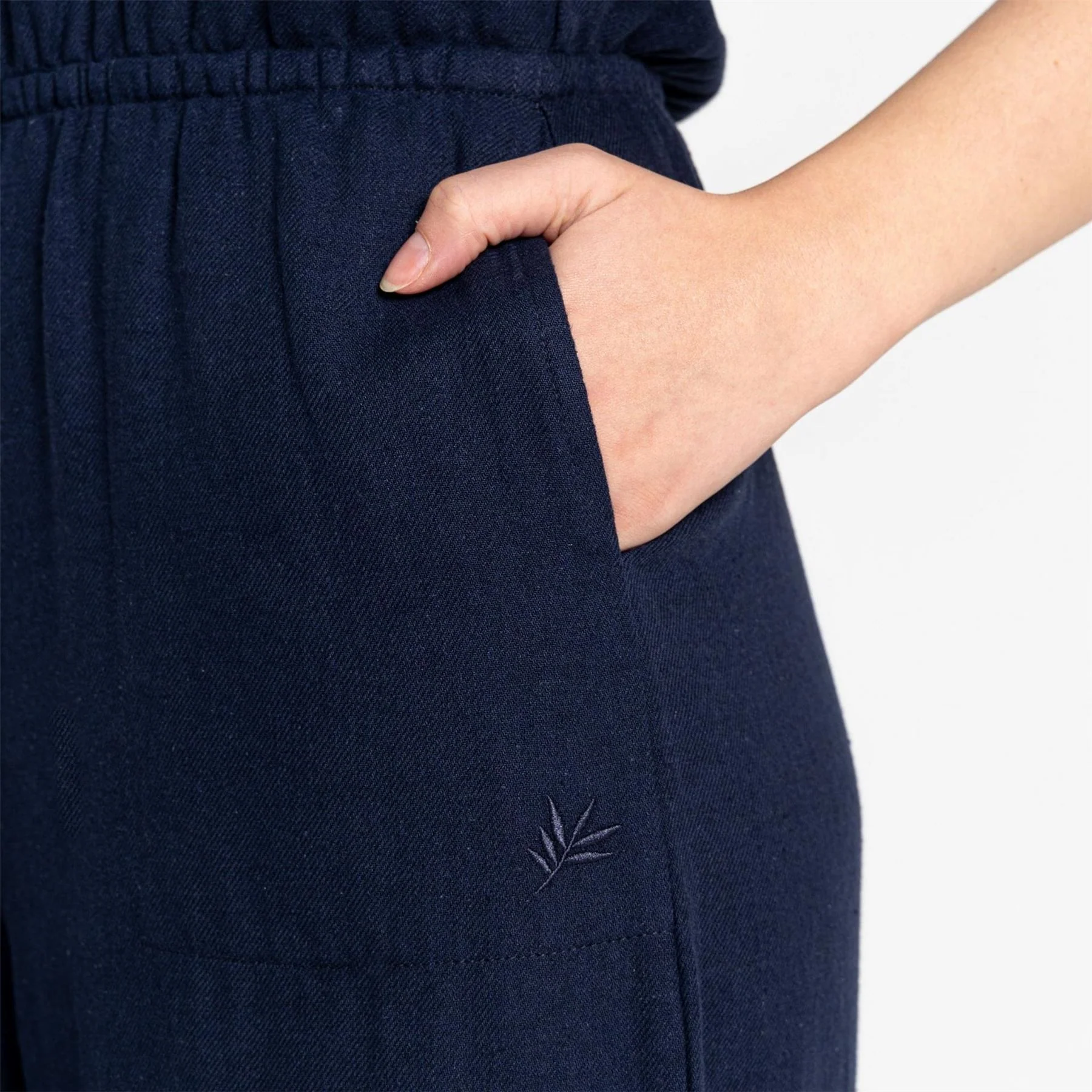 Craghoppers Maxima Collared Sleeveless Jumpsuit - Image 6