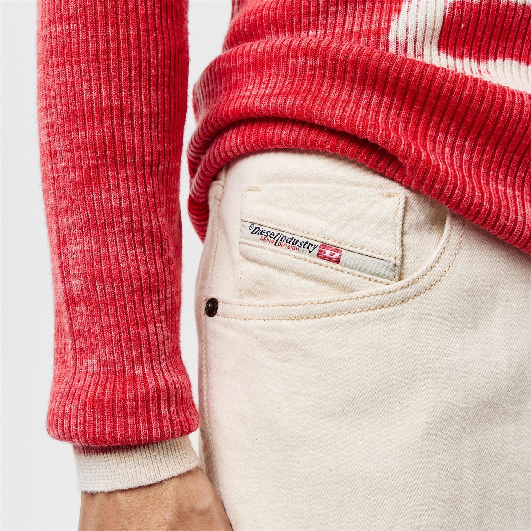Diesel 2019 D Strukt - Image 77