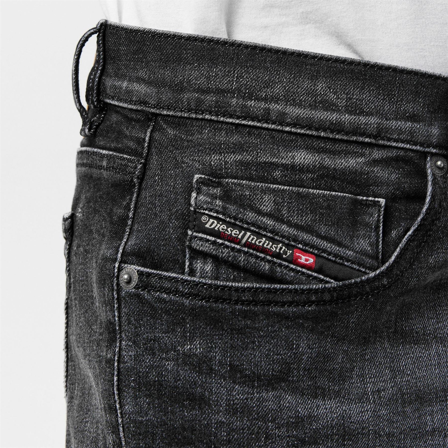 Diesel 2019 D Strukt - Image 83