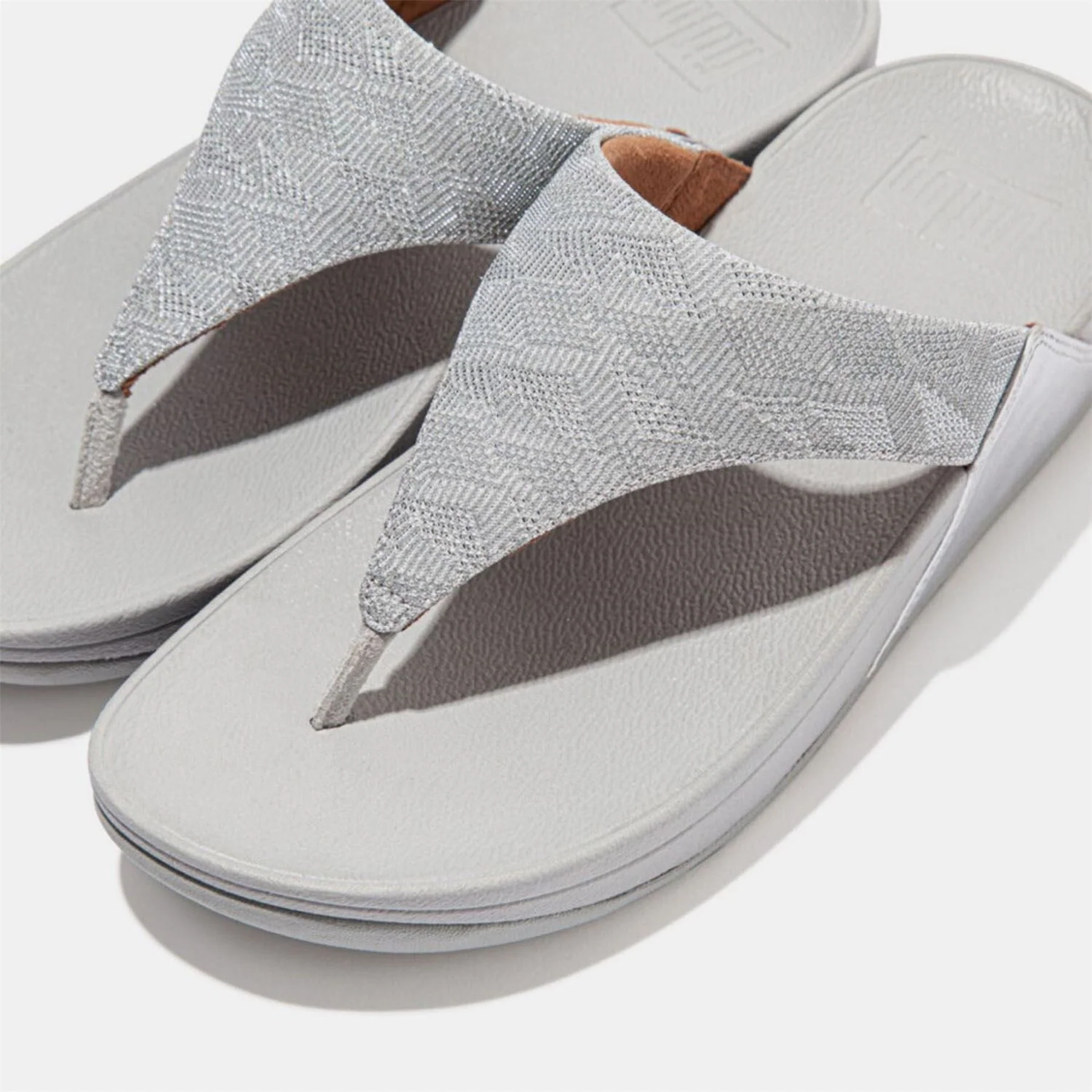 FitFlop Glitz Toe Post Sandals - Image 5