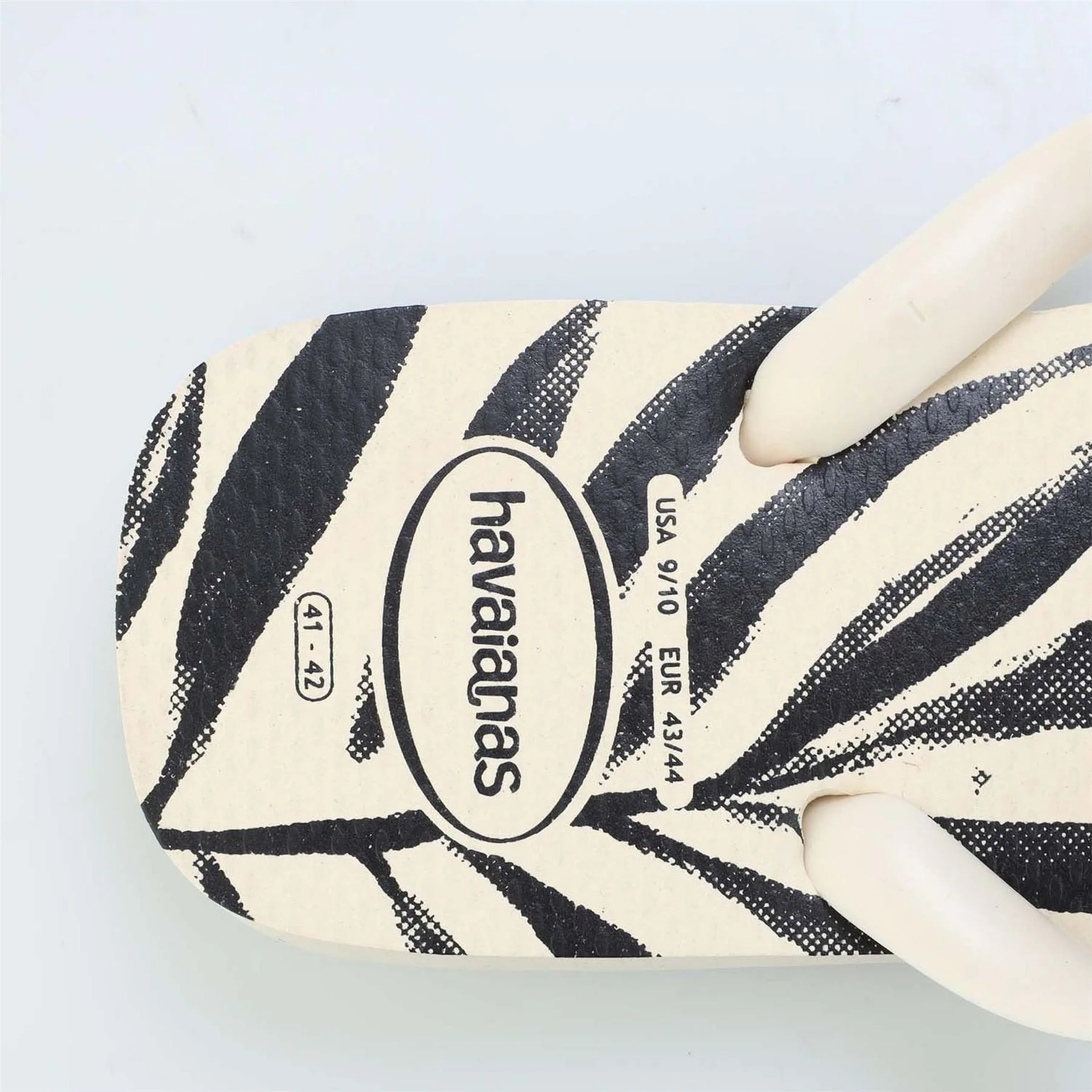 Havaianas Flip Flops - Image 4