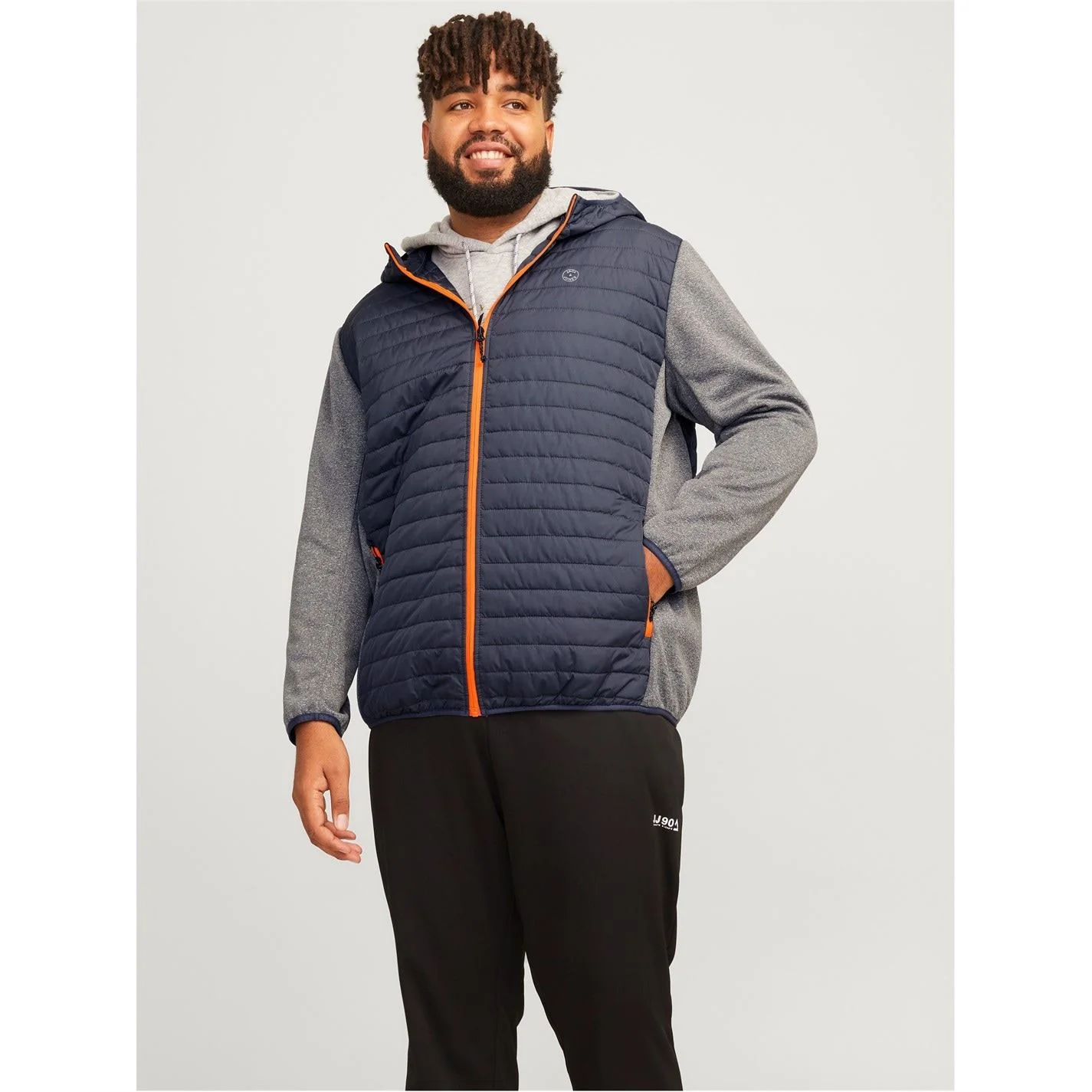 Jack and Jones Solid Patterned Hooded Ribbed Cuff Puffer Jacket - Image 7