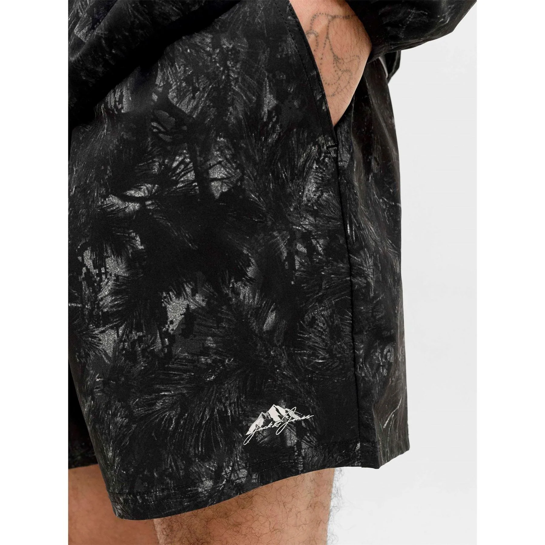 Jack and Jones Windbreaker - Image 10