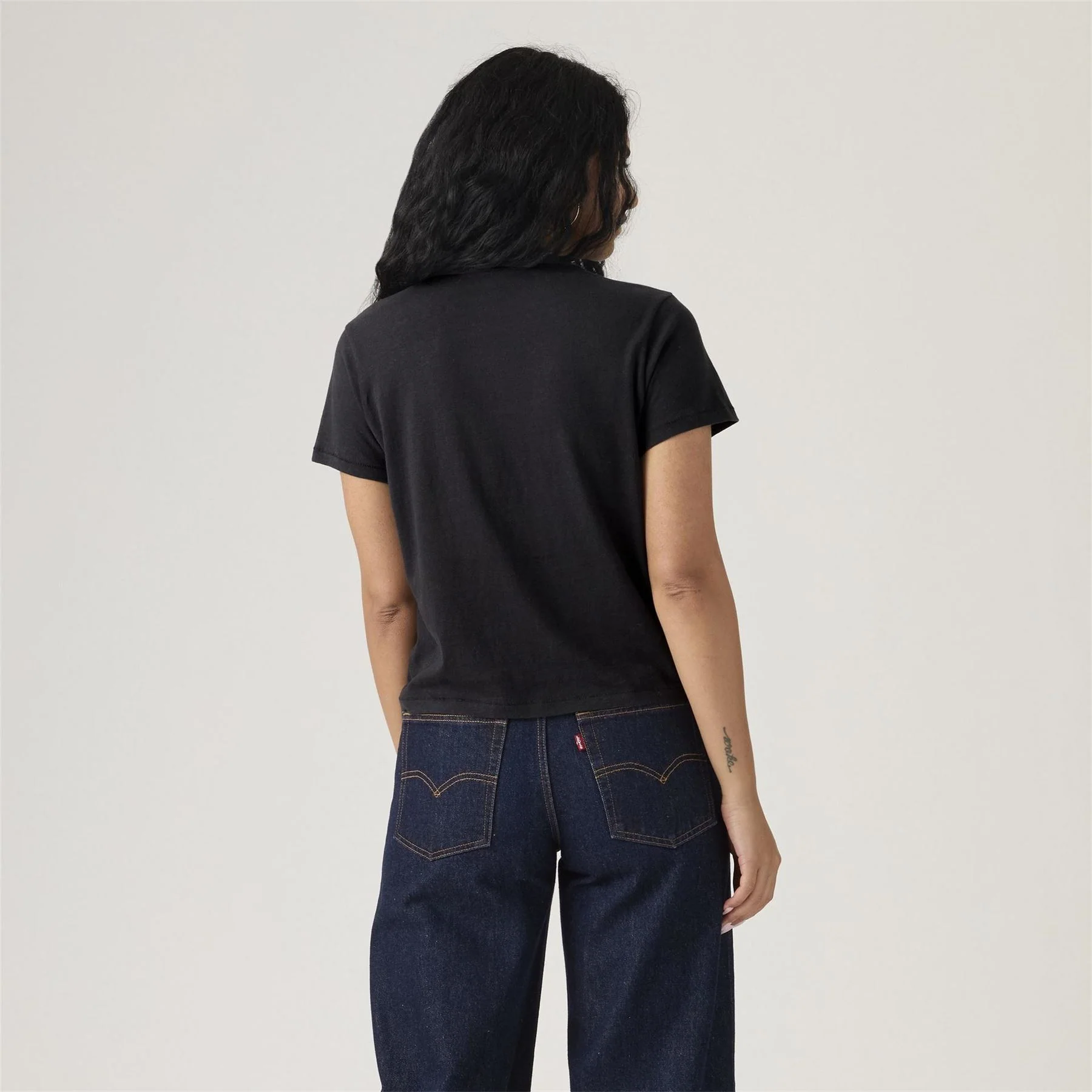Levis Classic Script T-Shirt