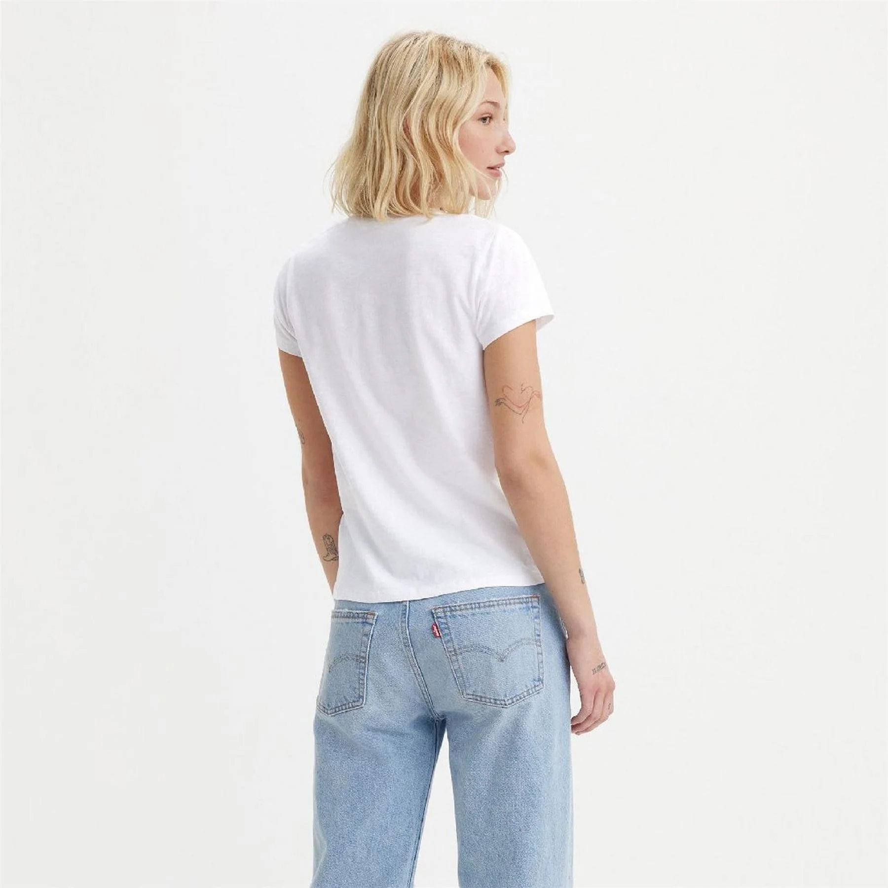 Levis Graphic T-Shirt - Image 4