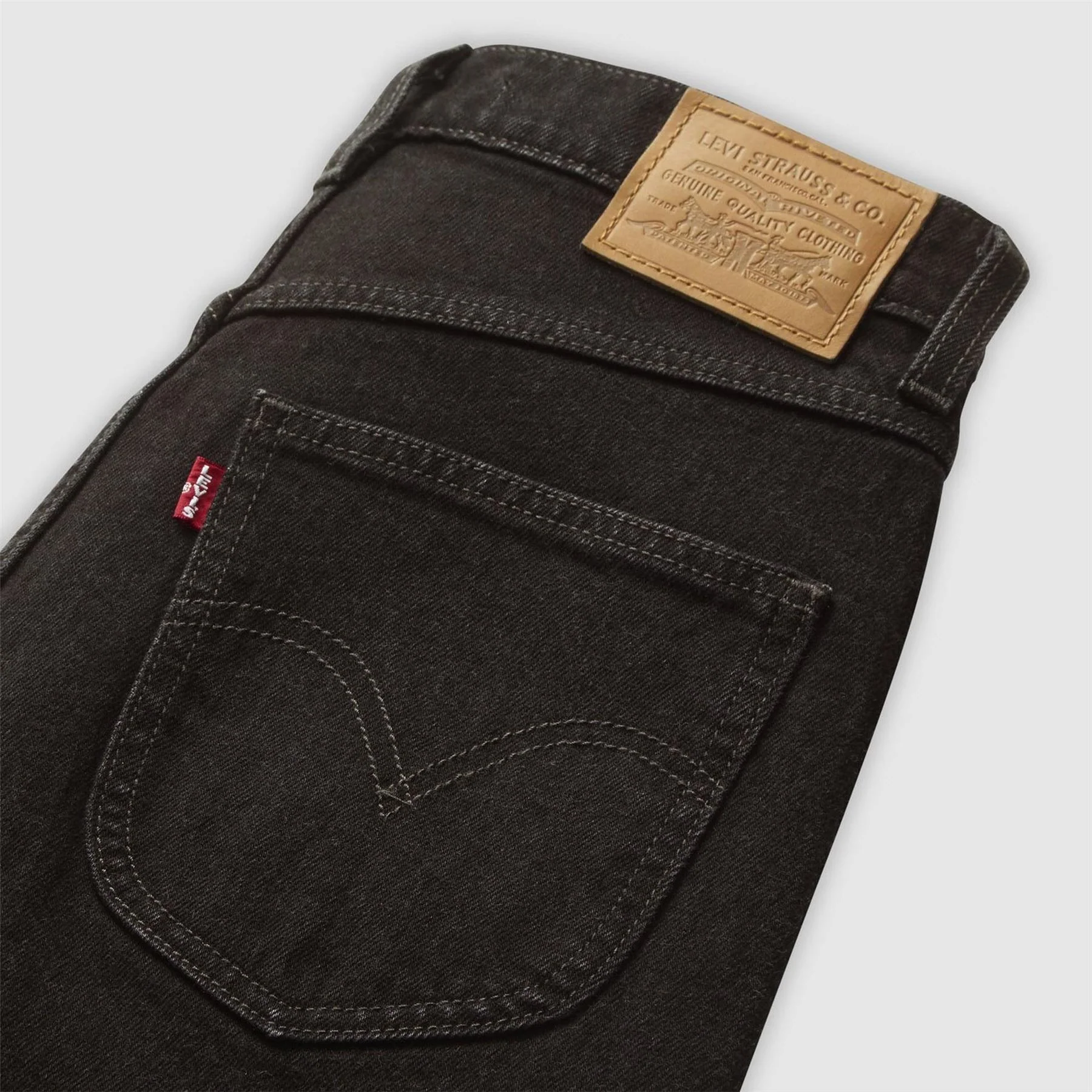 Levis Ribcage Straight Fit Jeans - Image 6