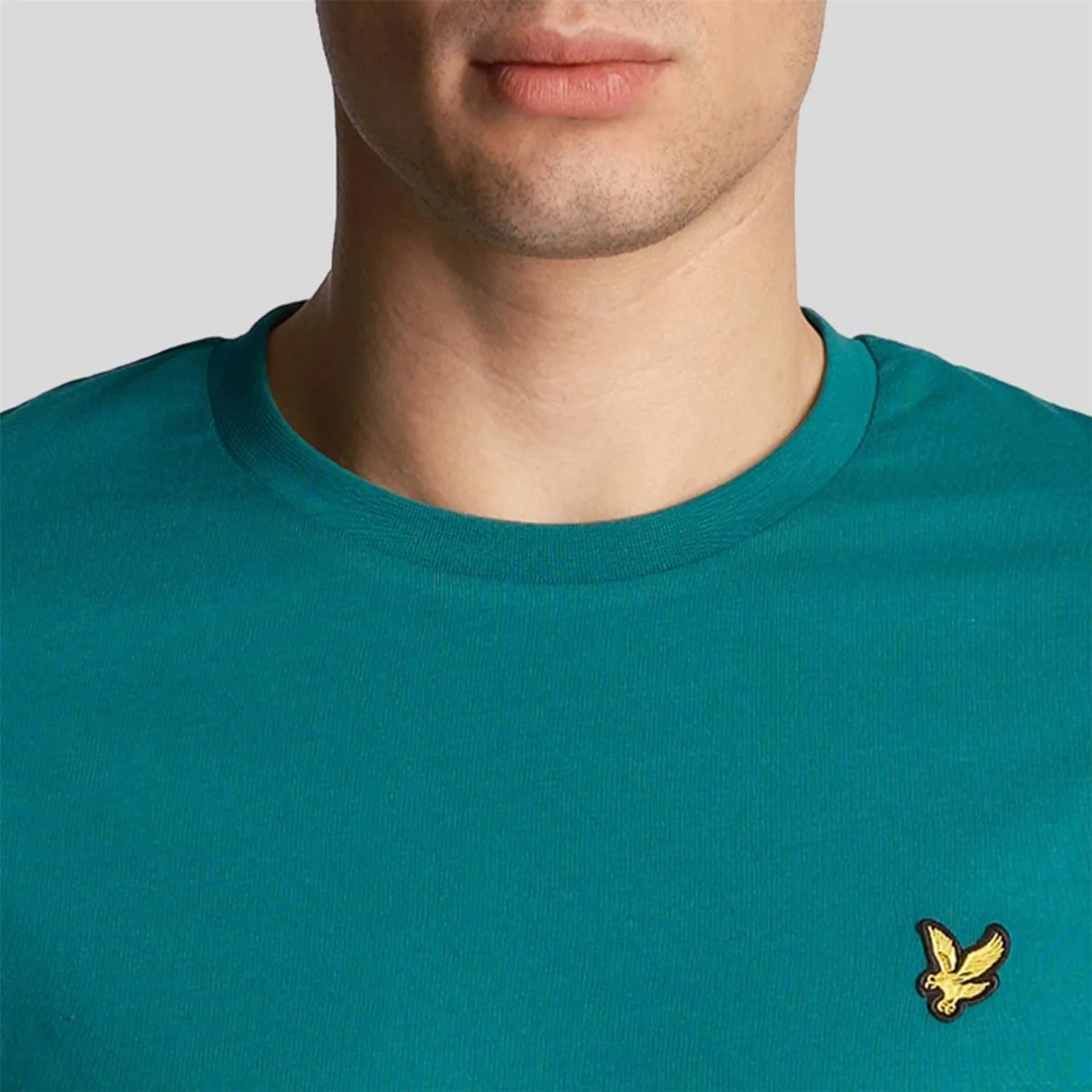 Lyle and Scott Cotton Crew Neck T-Shirt - Image 4