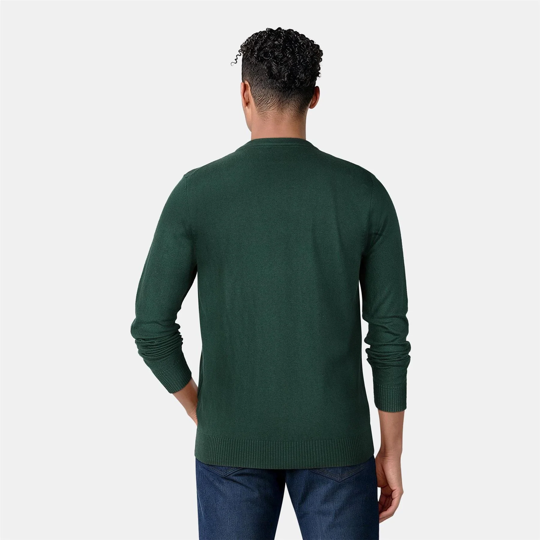 Lyle and Scott Crew Knit Sweater - Image 24