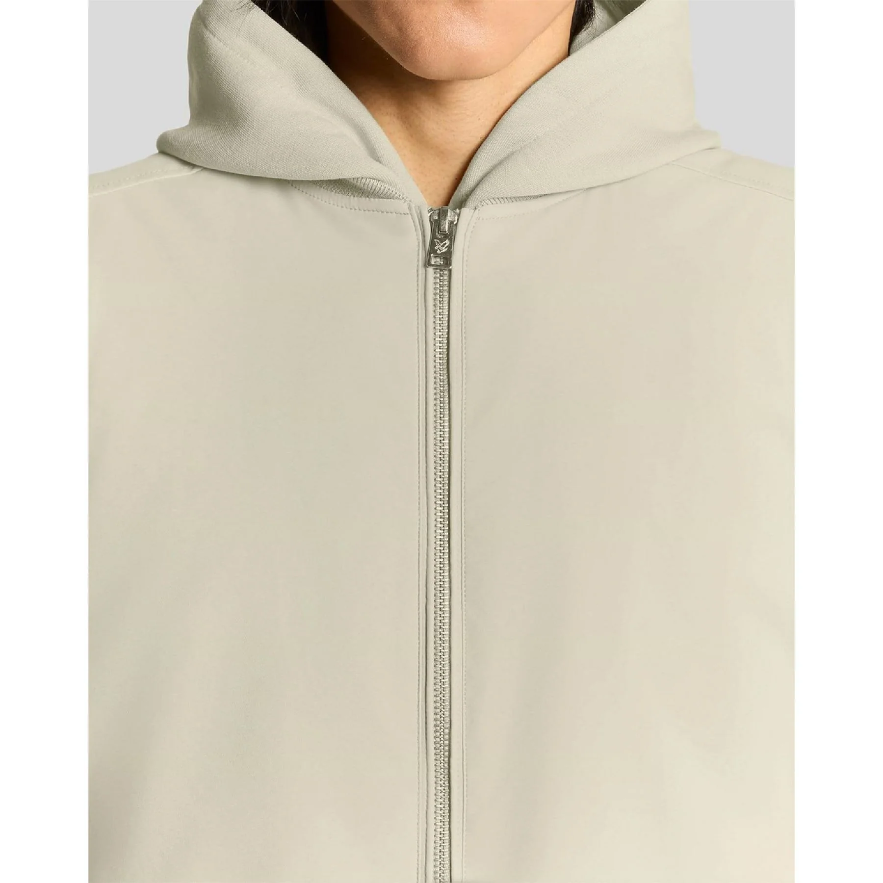 Lyle and Scott Shell Gilet - Image 3