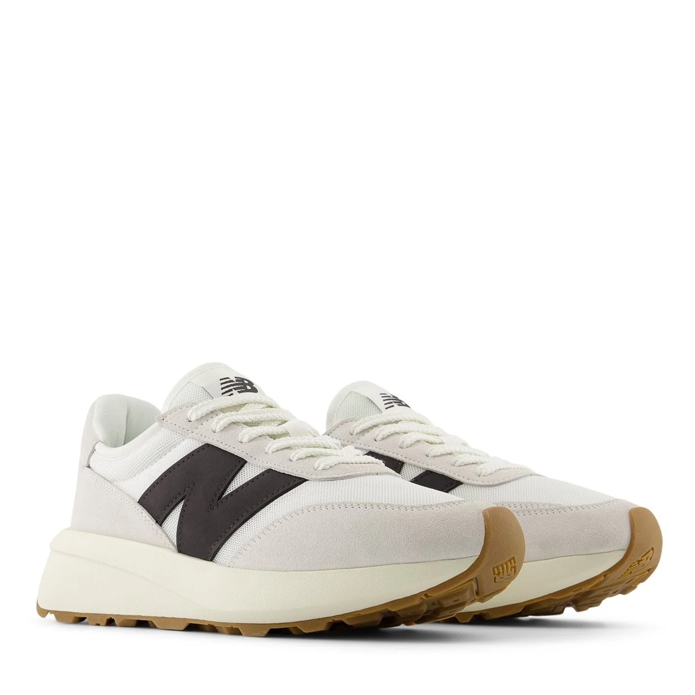 New Balance Low Top Round Toe Flat Heel Sneakers - Image 16