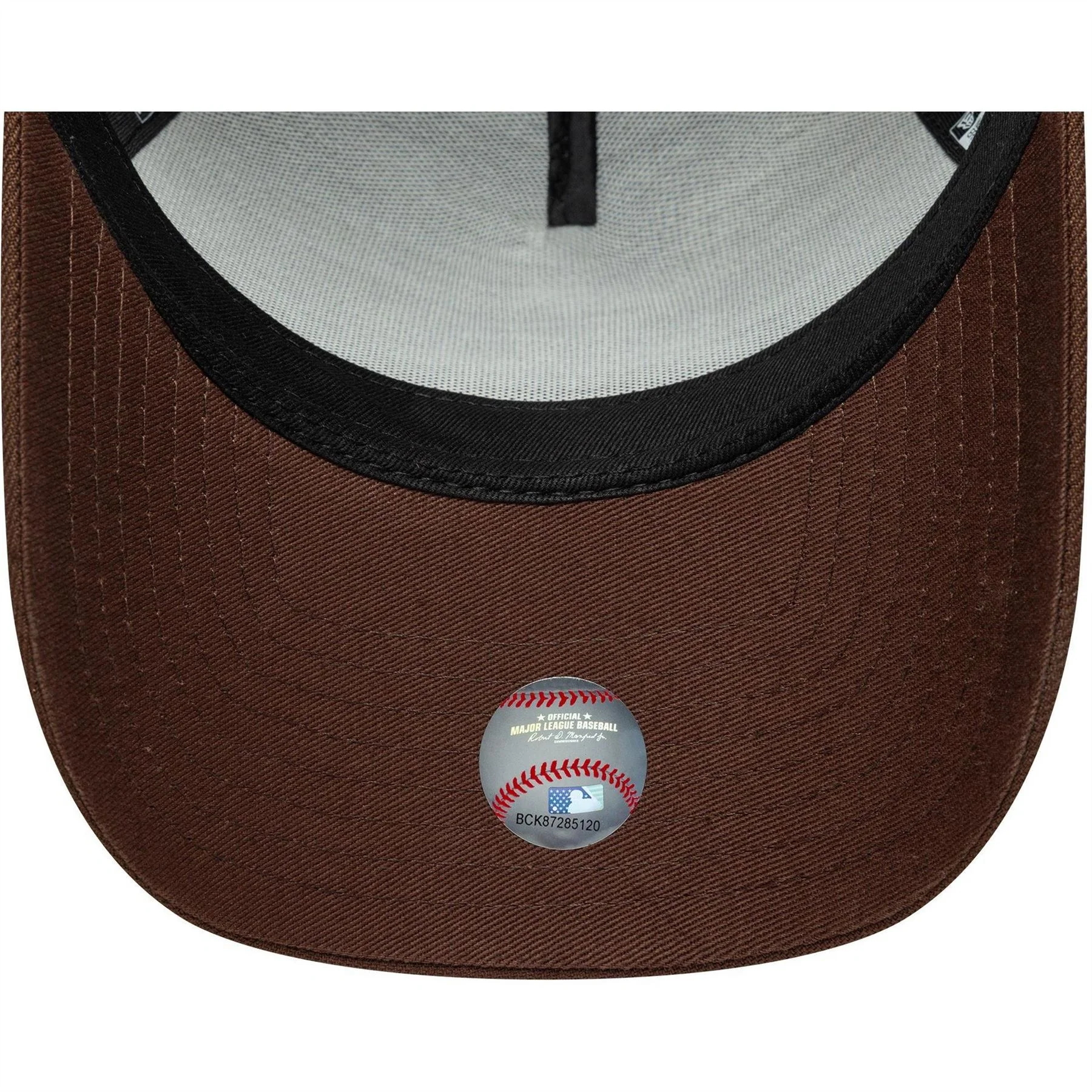 New Era Frame Outline Script Cap - Image 4