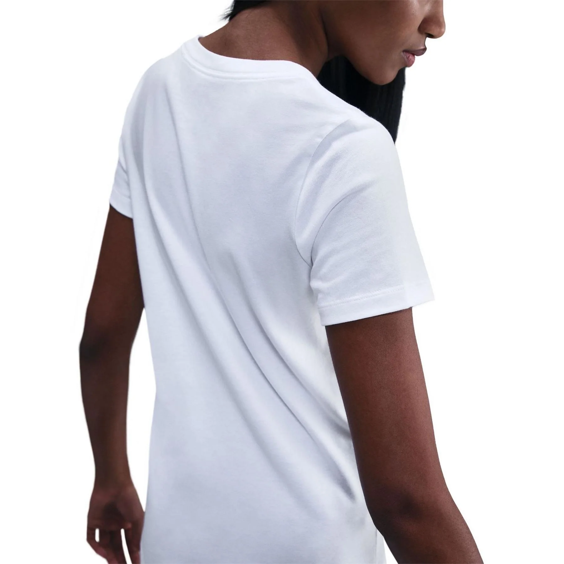 Nike Club V T-Shirt - Image 2