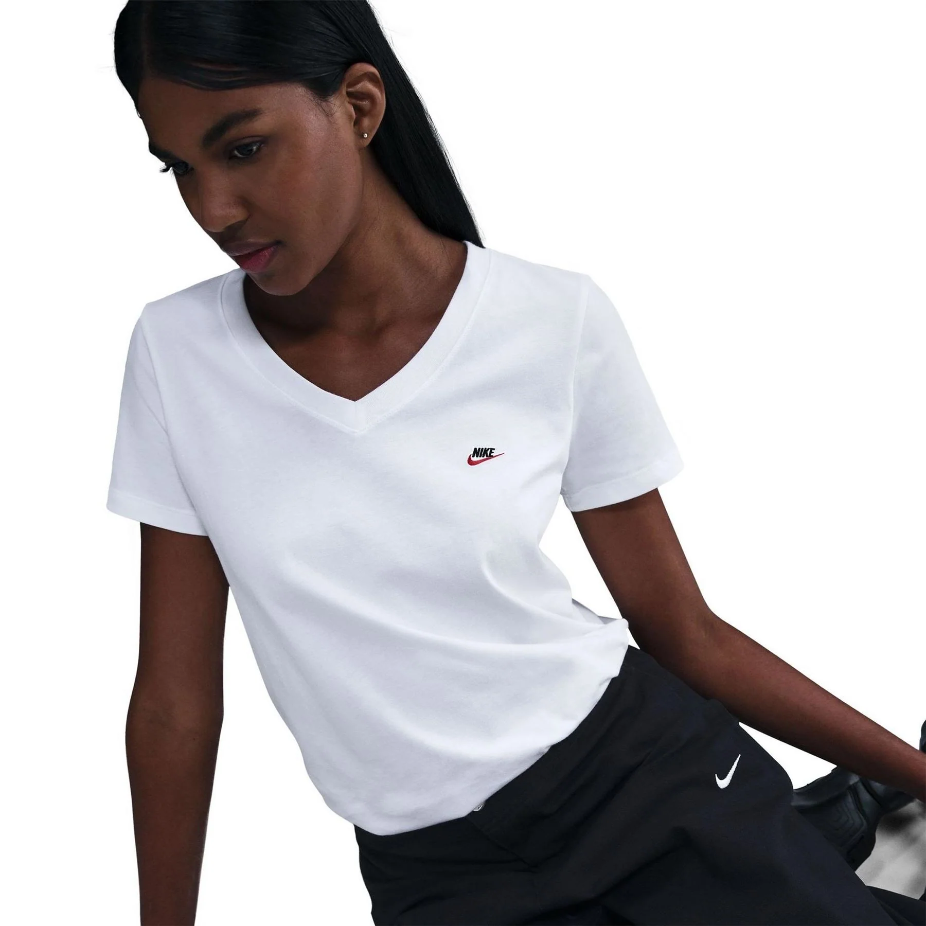 Nike Club V T-Shirt - Image 3