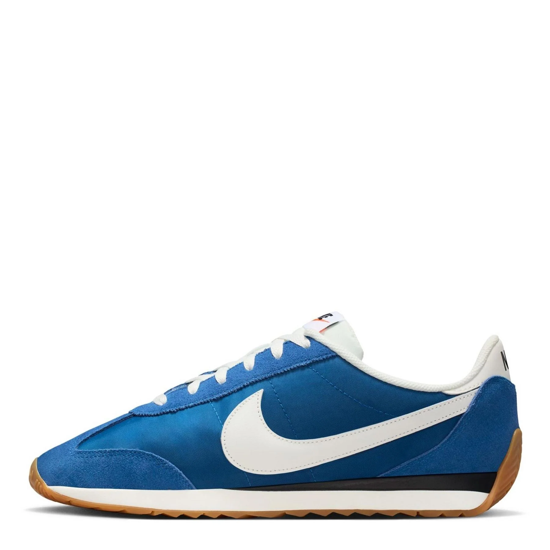 Nike Low Heel Round Toe Low Top Sneakers - Image 14