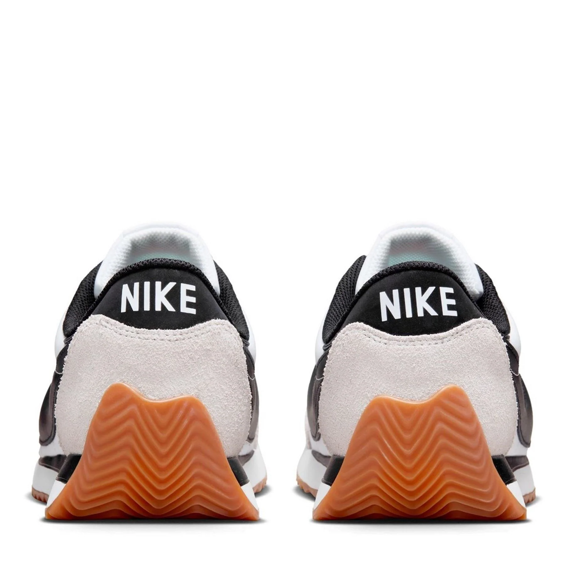 Nike Low Heel Round Toe Low Top Sneakers - Image 22