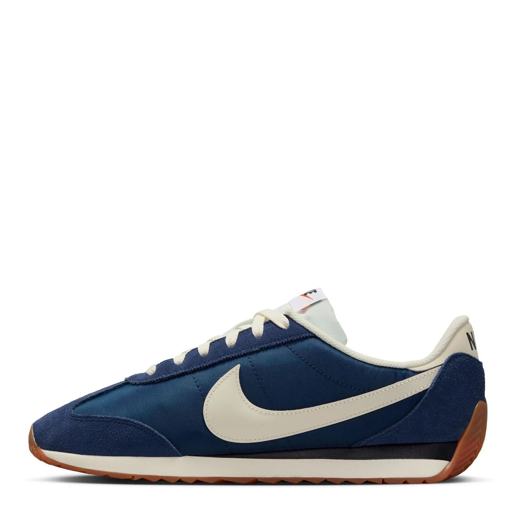 Nike Low Heel Round Toe Low Top Sneakers - Image 39