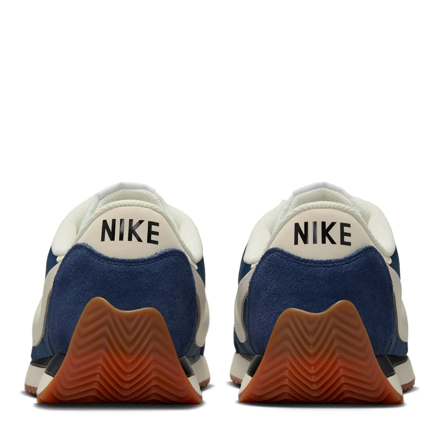 Nike Low Heel Round Toe Low Top Sneakers - Image 47