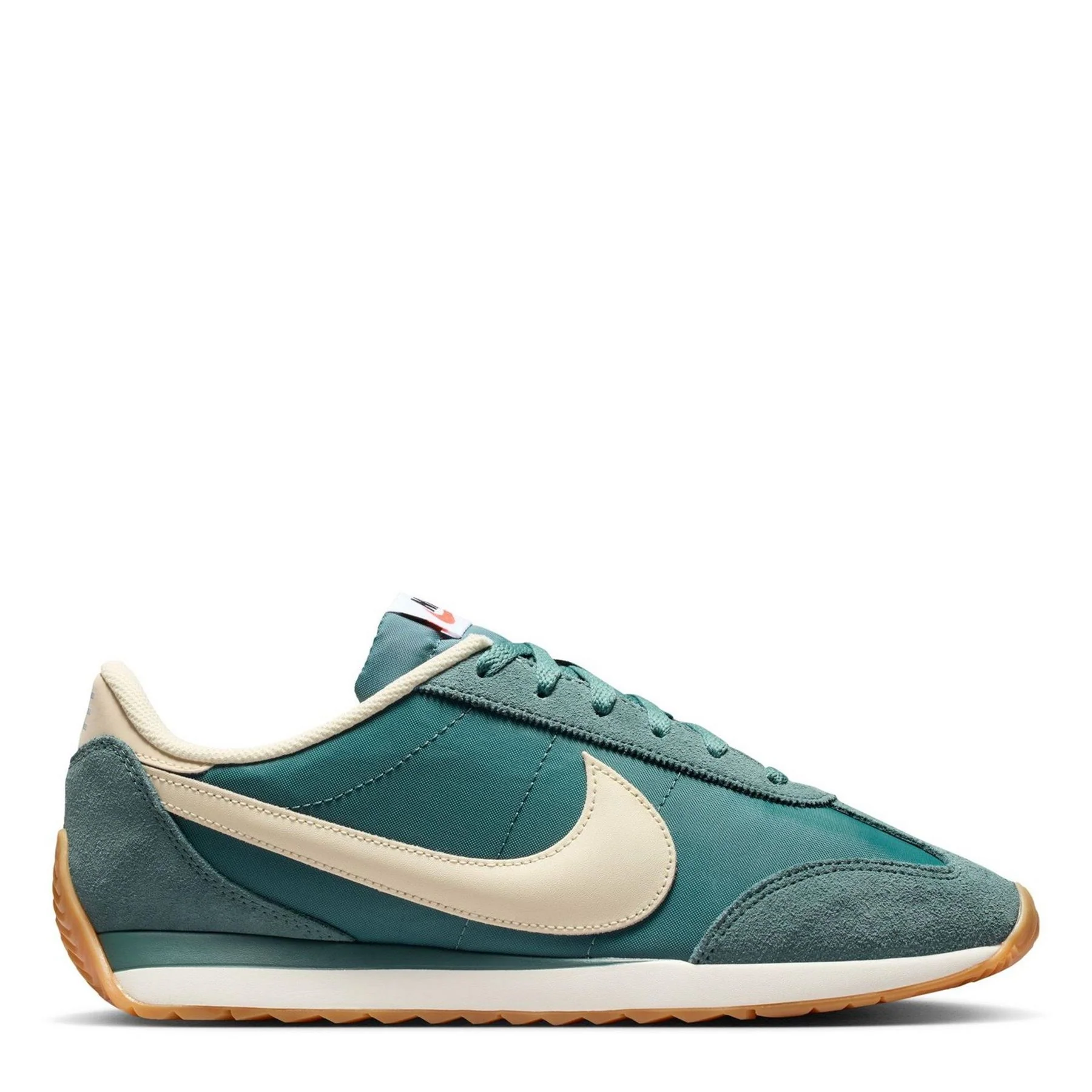 Nike Low Heel Round Toe Low Top Sneakers - Image 56