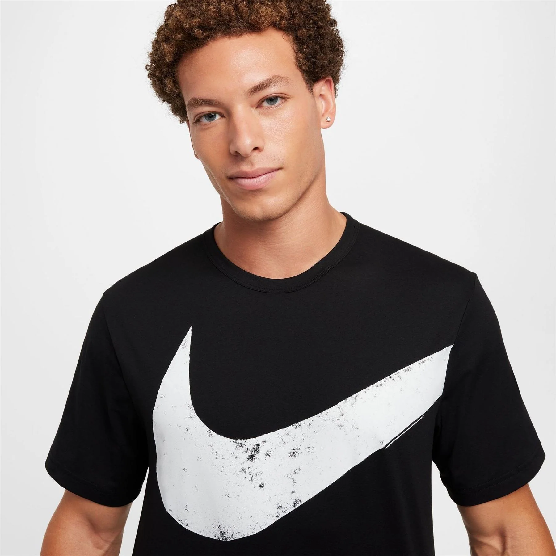 Nike Hyverse Swoosh Short Sleeve T-Shirt - Image 3