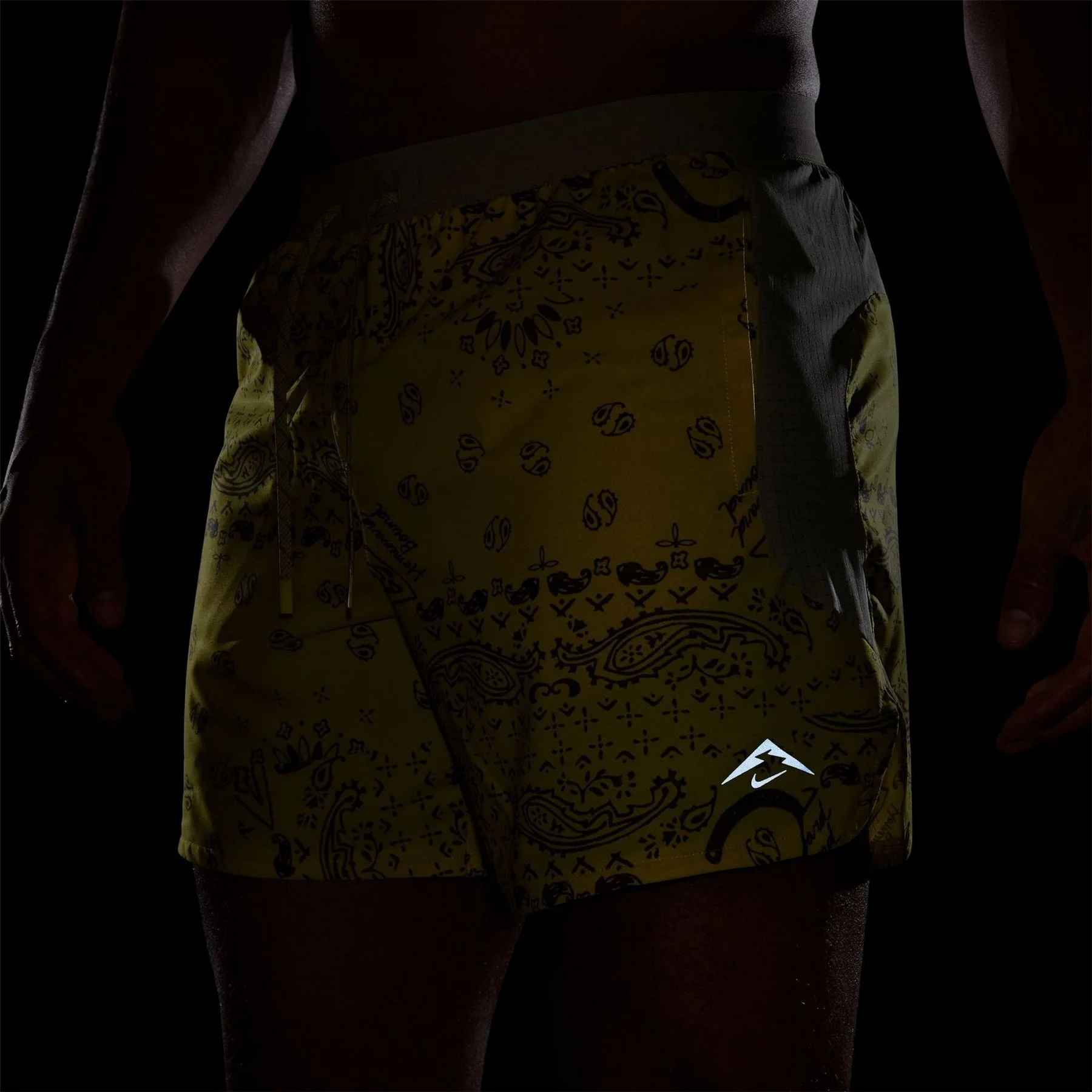 Nike Trail All Over Print Running Shorts - Image 6
