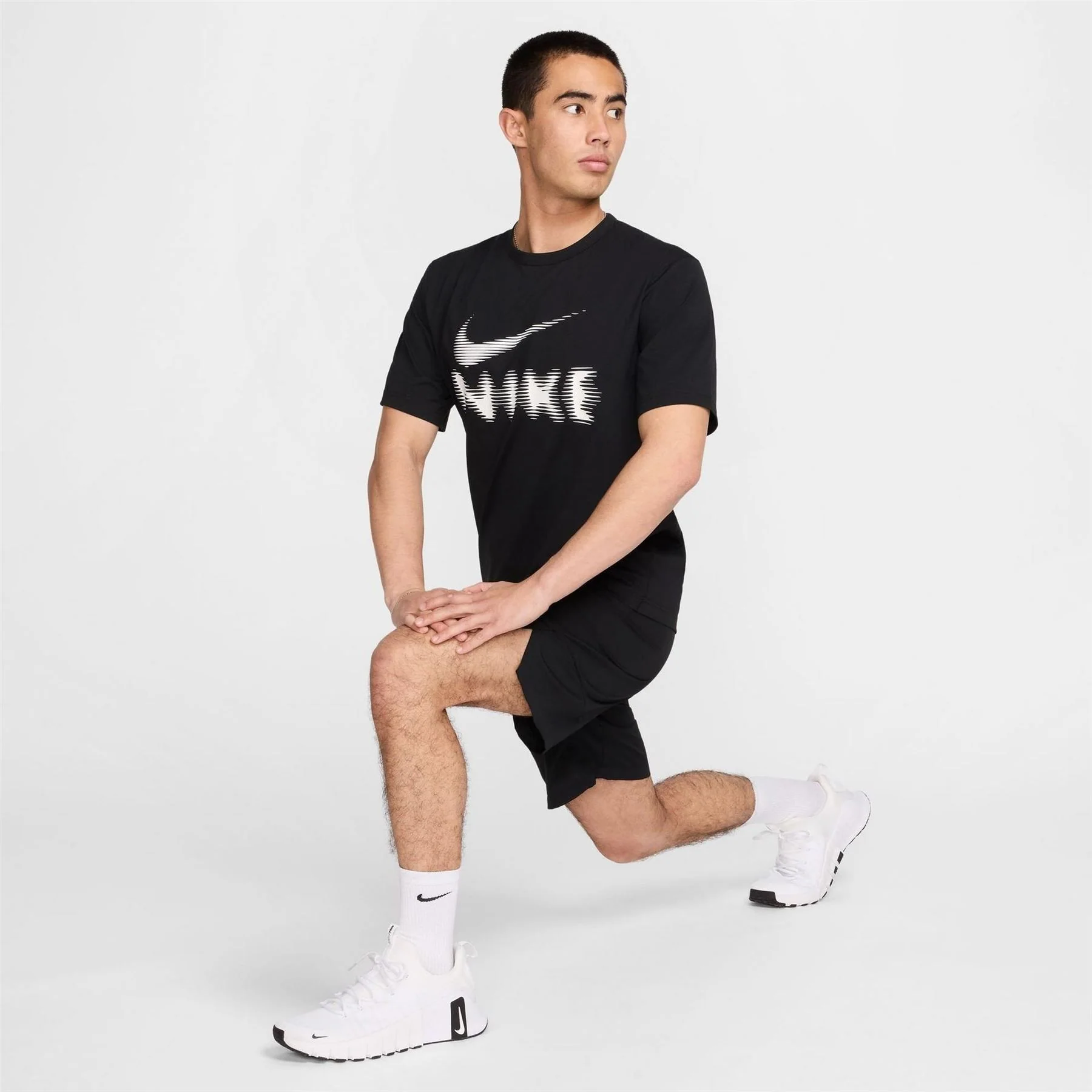 Nike Hyverse Uv Short Sleeve Performance T-Shirt - Image 4