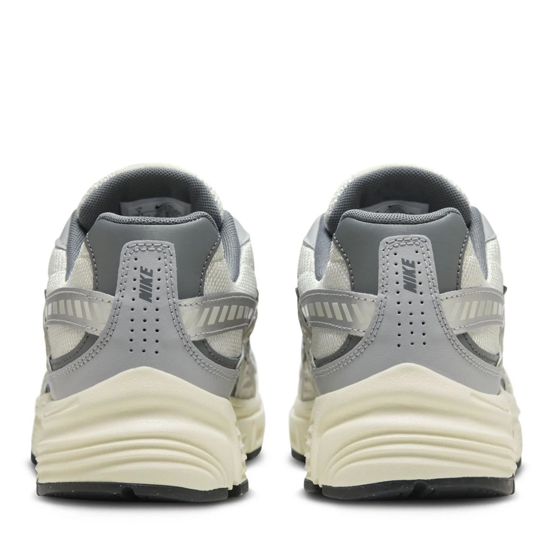 Nike Mens Initiator Running Shoes - Image 35