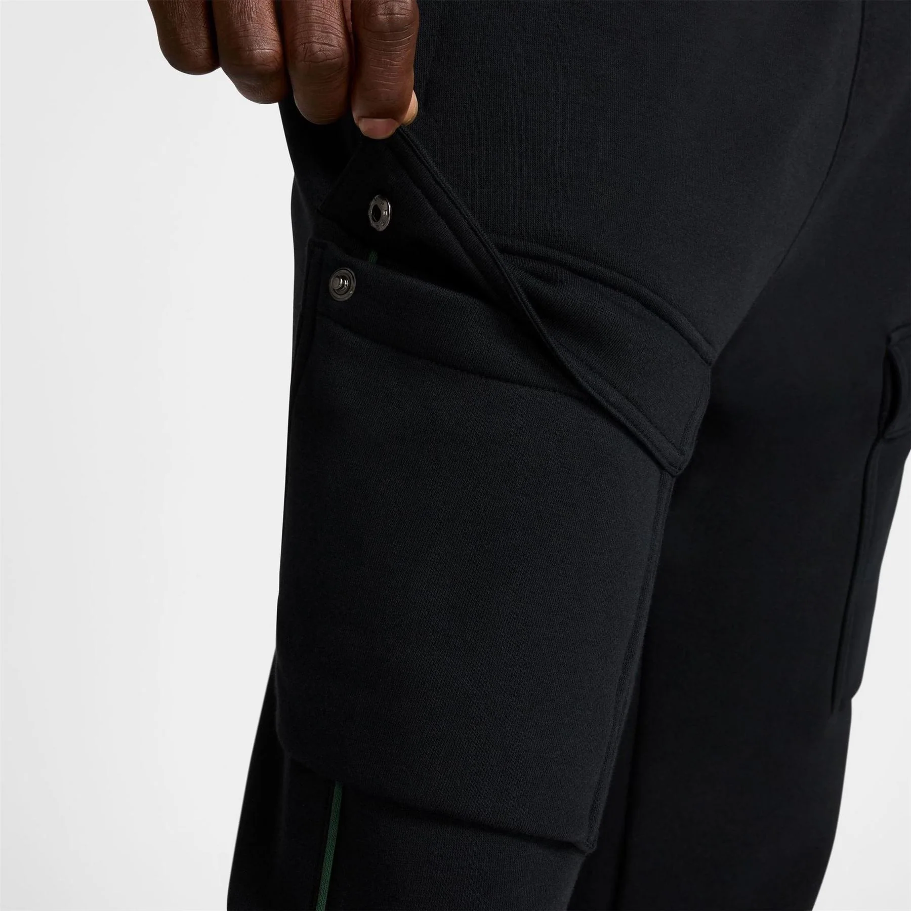 Nike Air Solid Patterned Slim Combat Joggers - Image 11