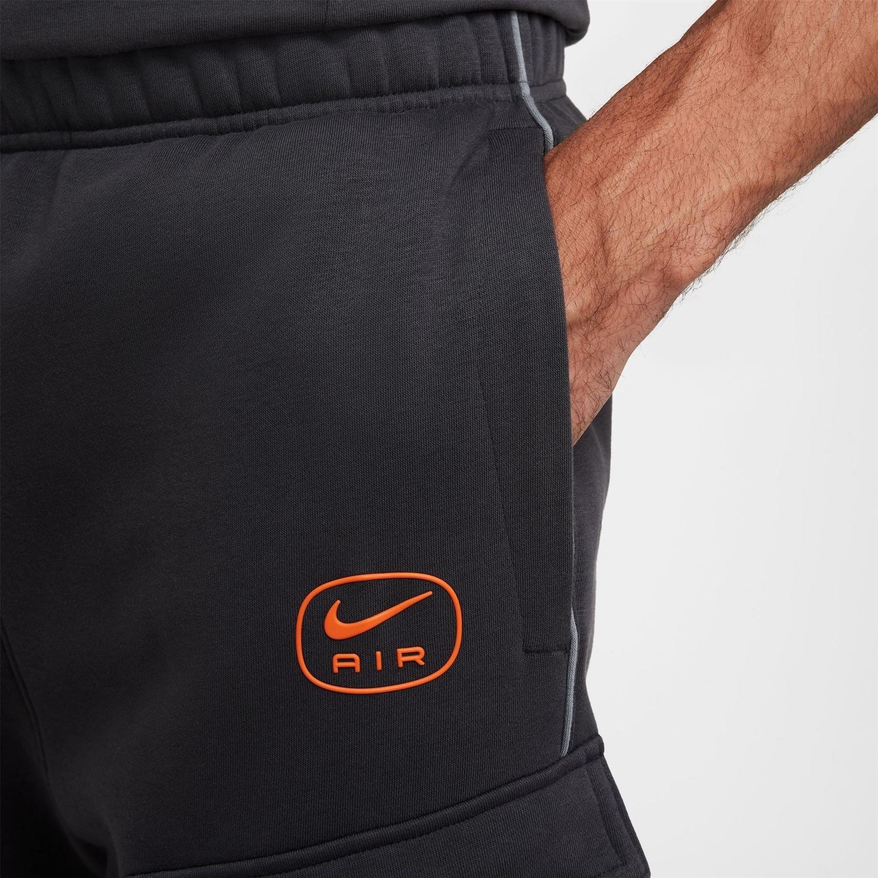 Nike Air Solid Patterned Slim Combat Joggers - Image 4