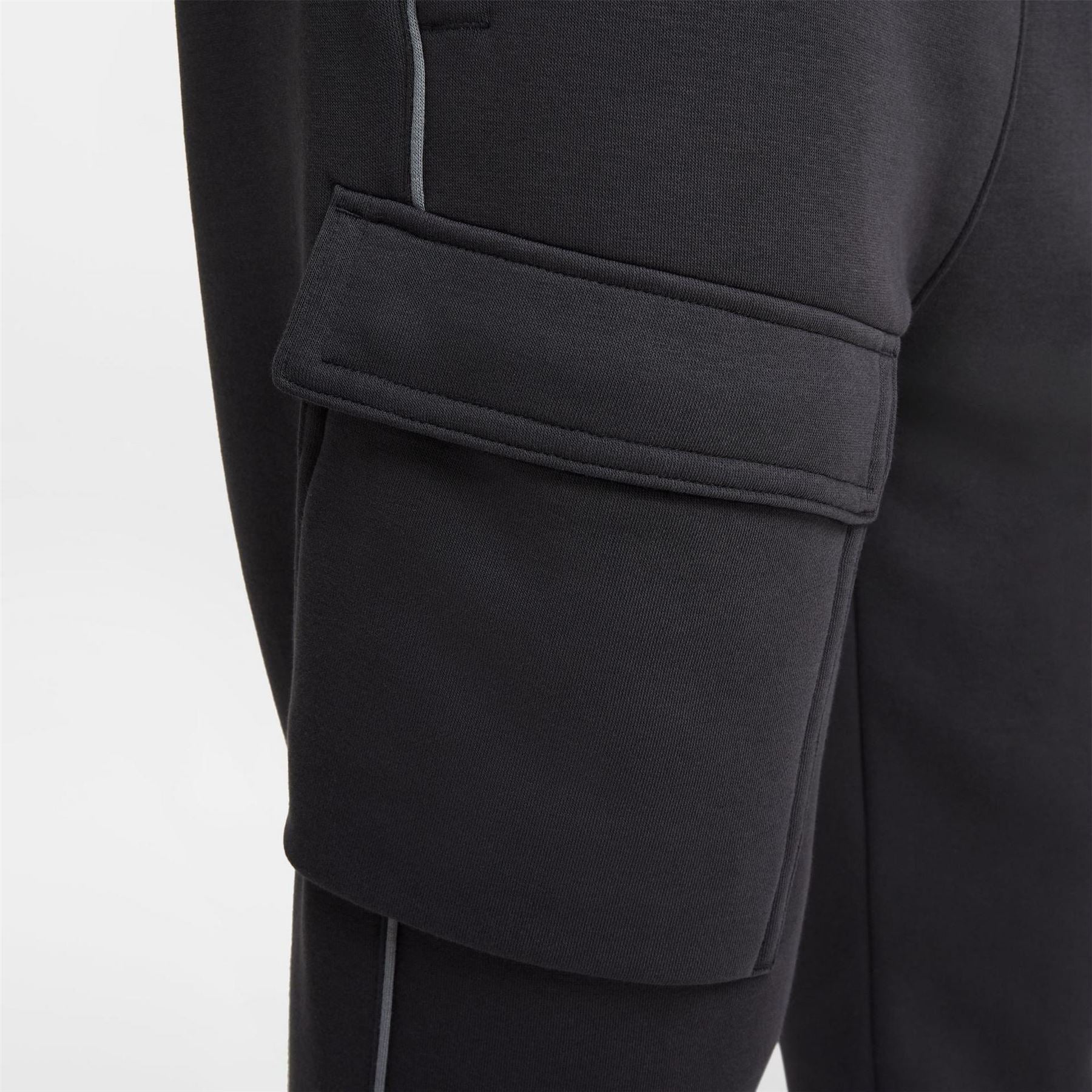 Nike Air Solid Patterned Slim Combat Joggers - Image 5