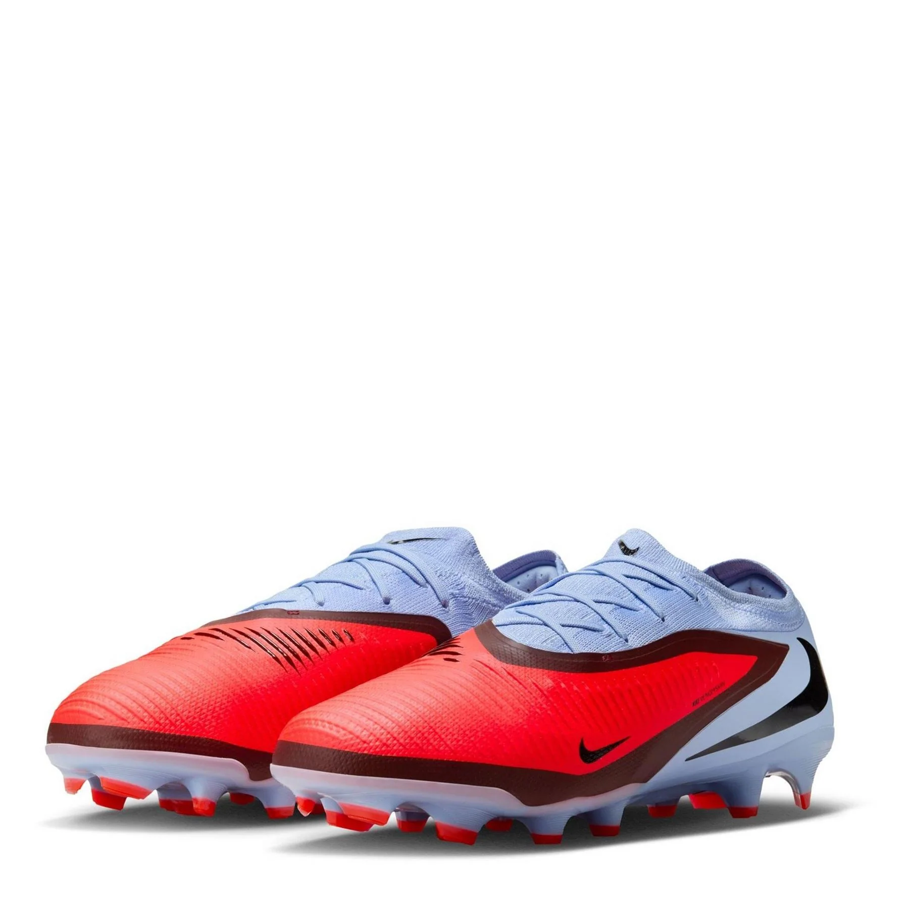 Nike Phantom 6 Low Pro Firm Ground Football Boot - Image 4