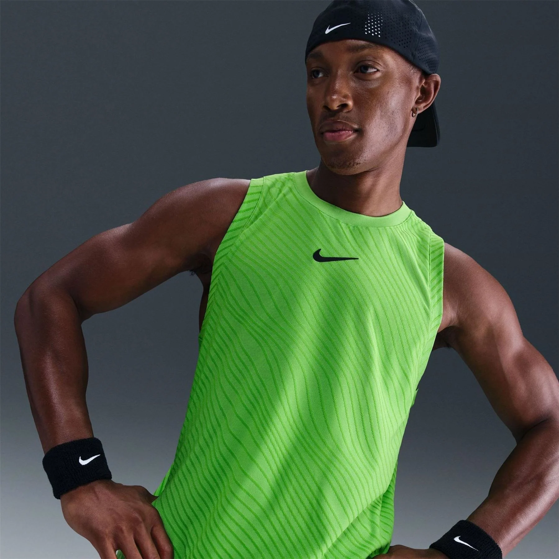 Nike Performance Vest - Image 4