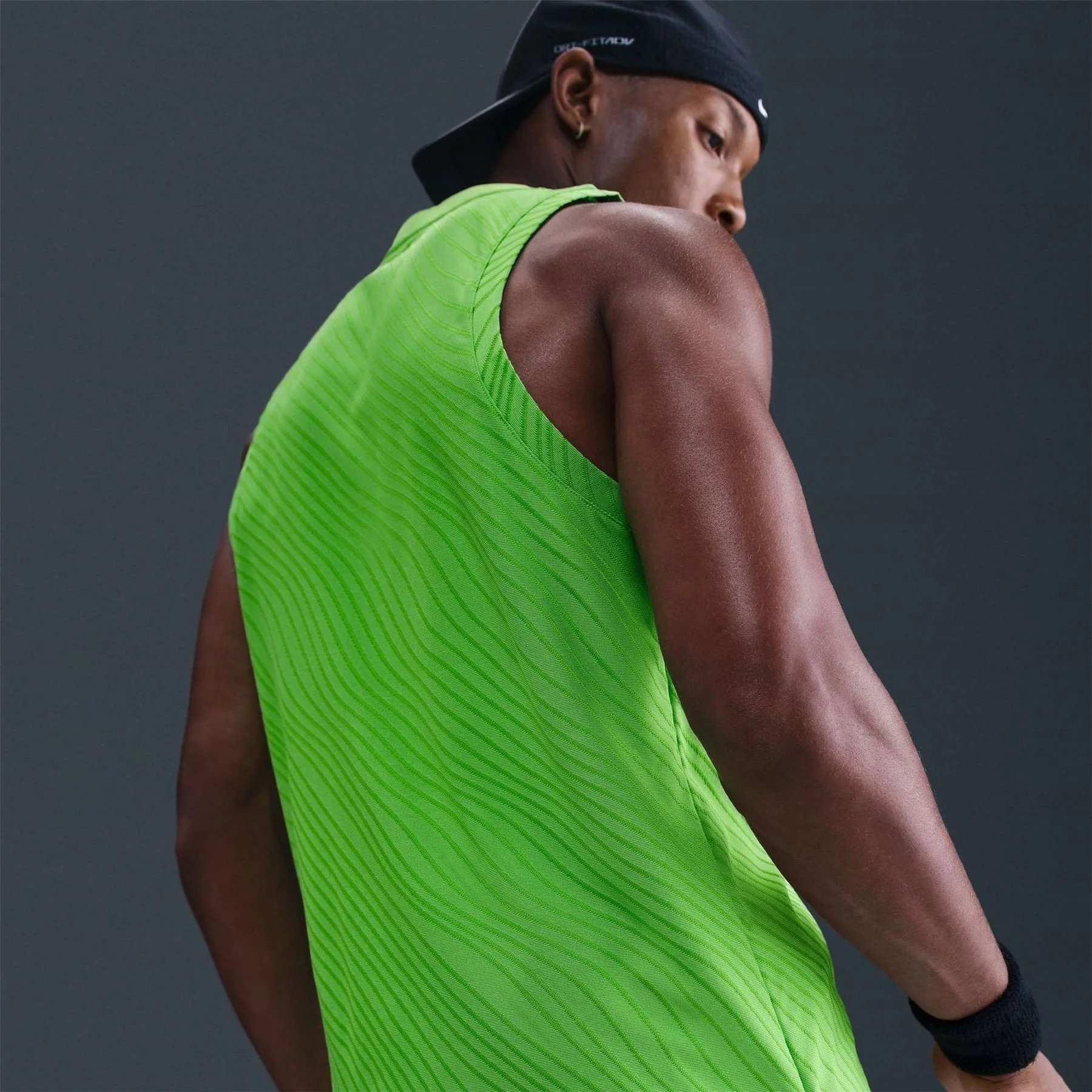 Nike Performance Vest - Image 5