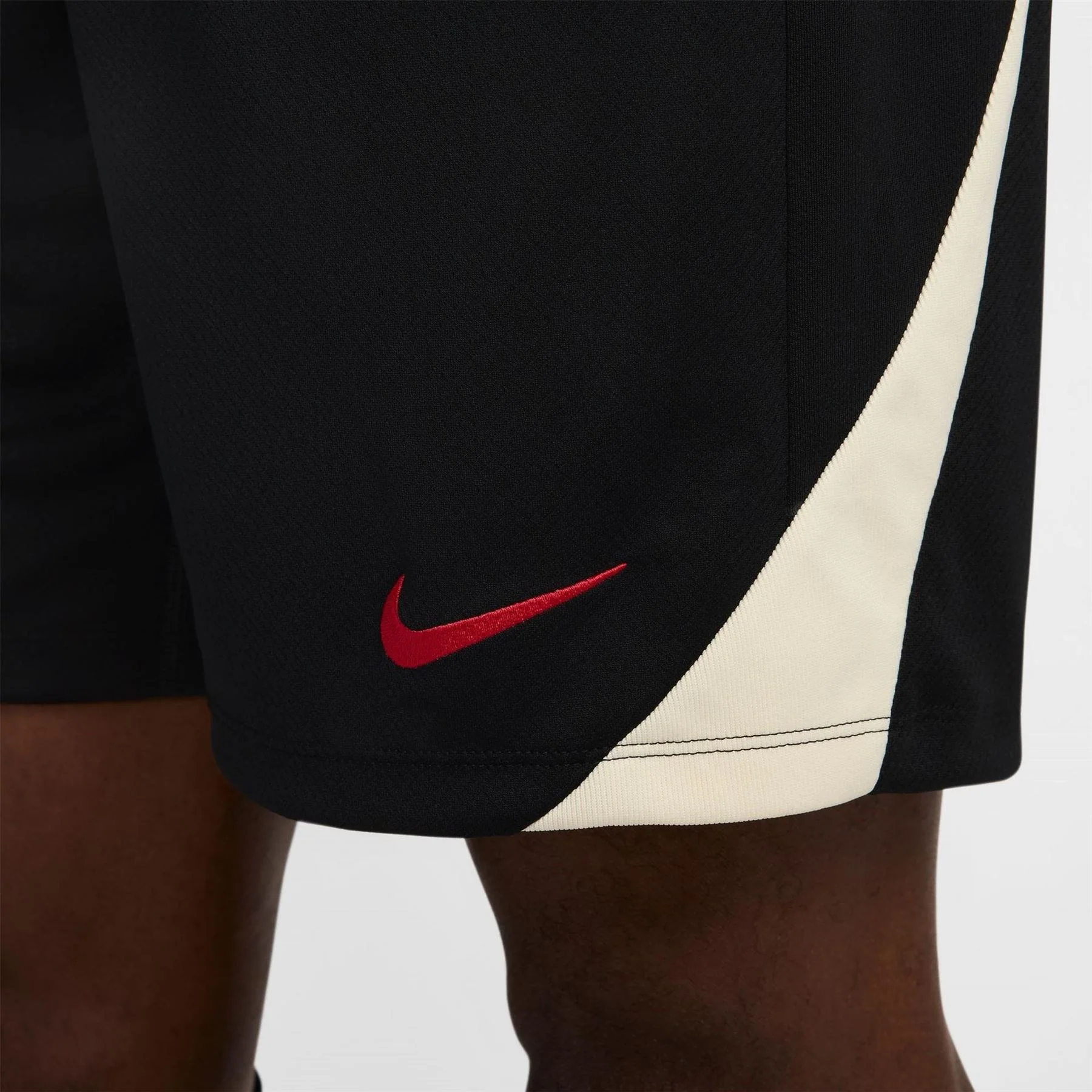 Nike Strike Shorts 2025 2026 Adults - Image 6