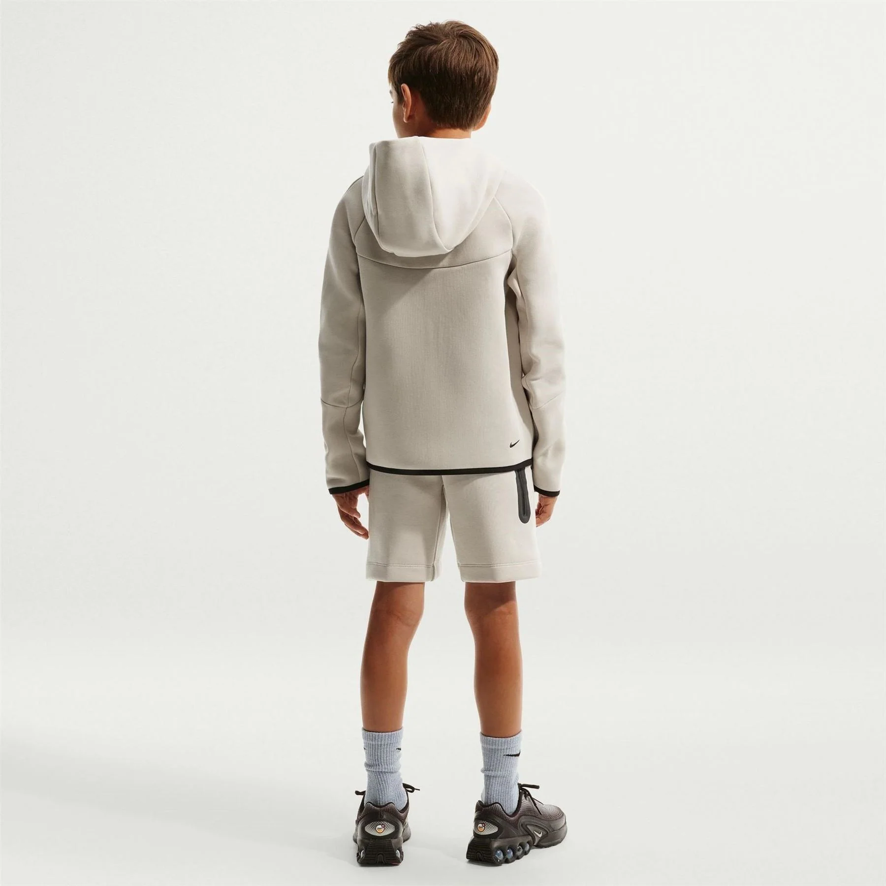 Nike Tech Fleece Regular Fit Hooded Sweatshirt Jacket - Image 22
