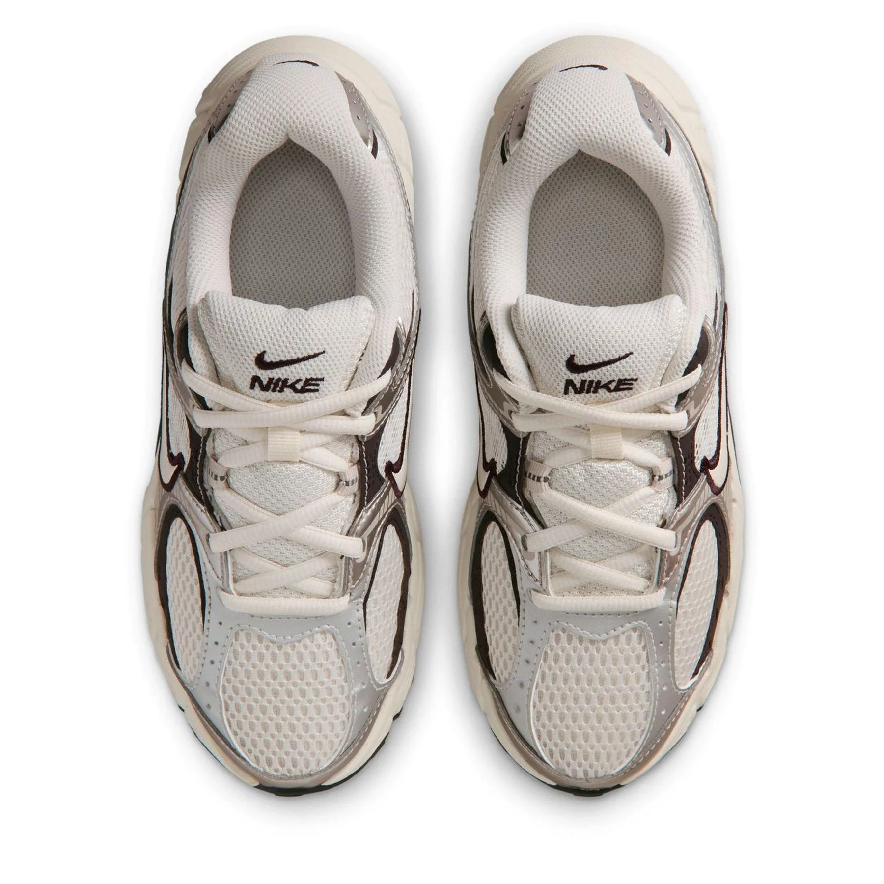 Nike V5 Rnr Shoes Juniors - Image 46