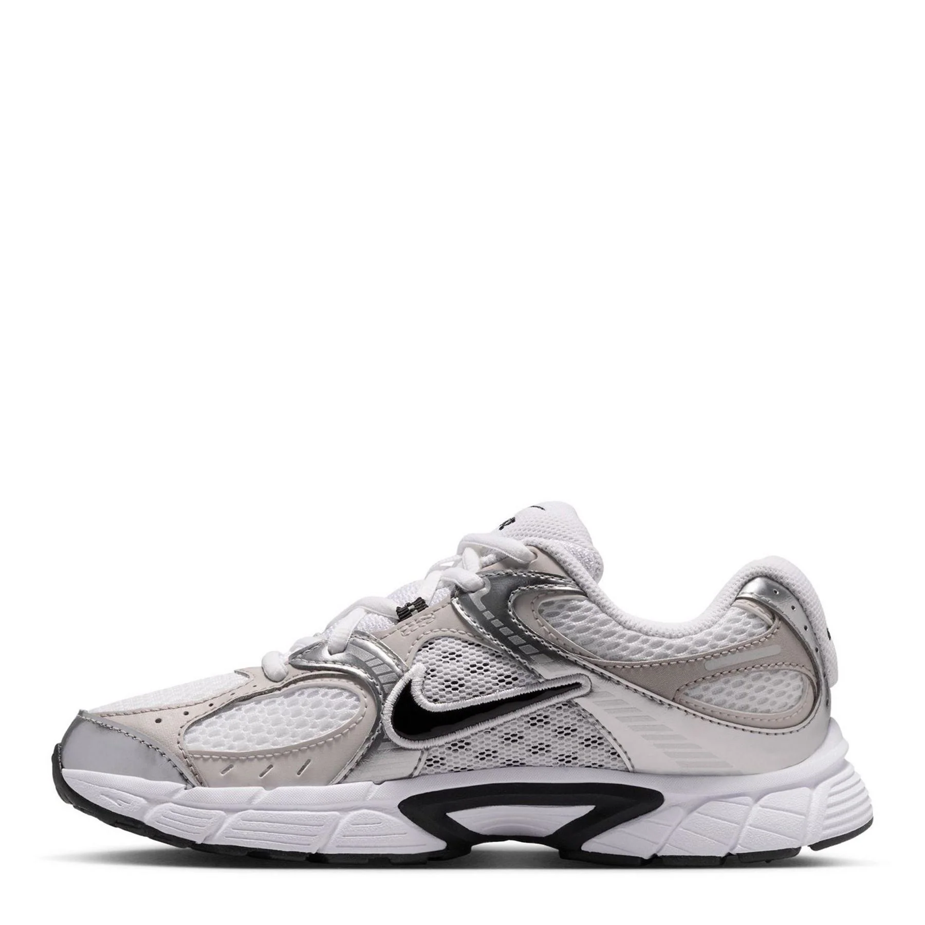 Nike V5 Rnr Shoes Juniors - Image 49
