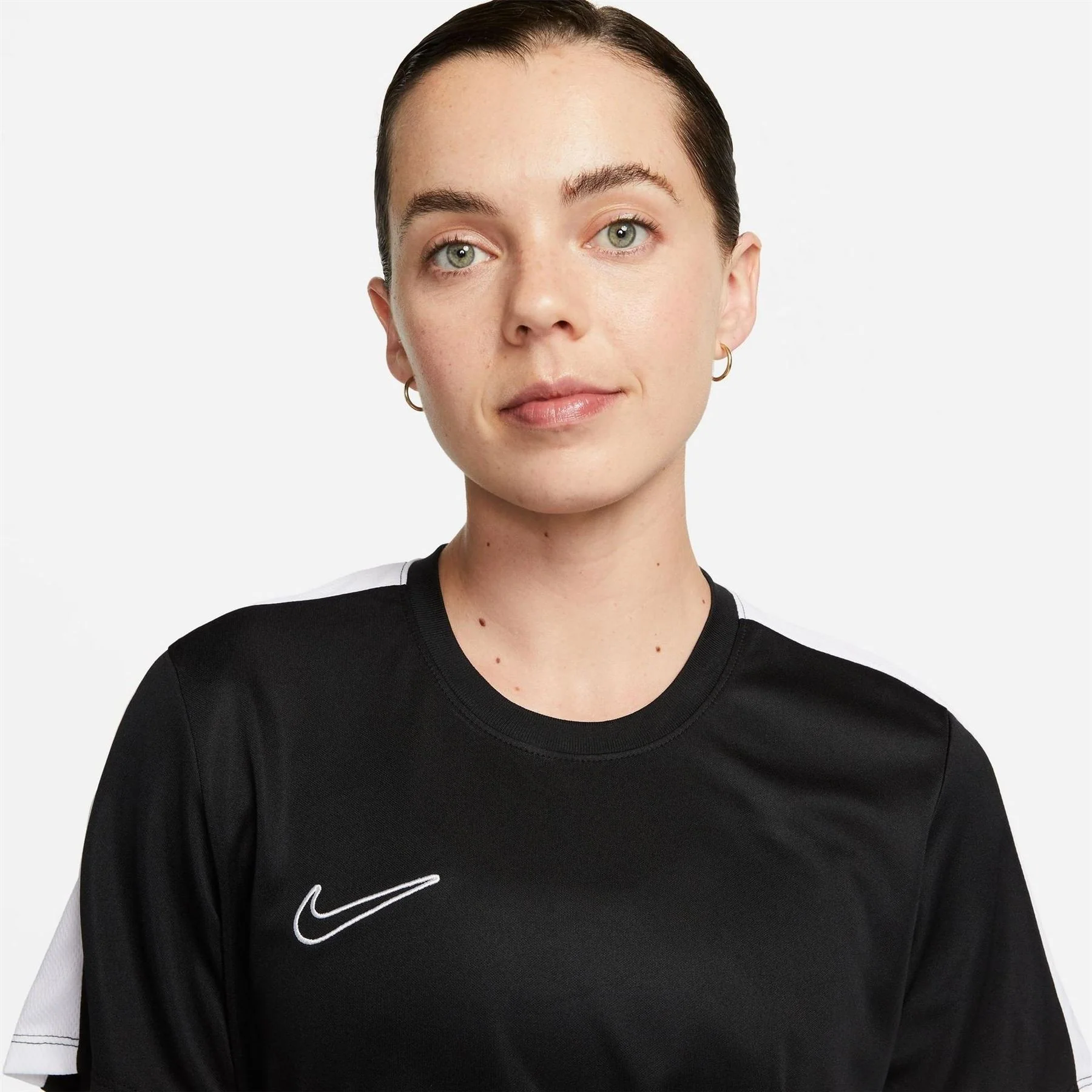 Nike Short Sleeve Performance T-Shirt - Image 3